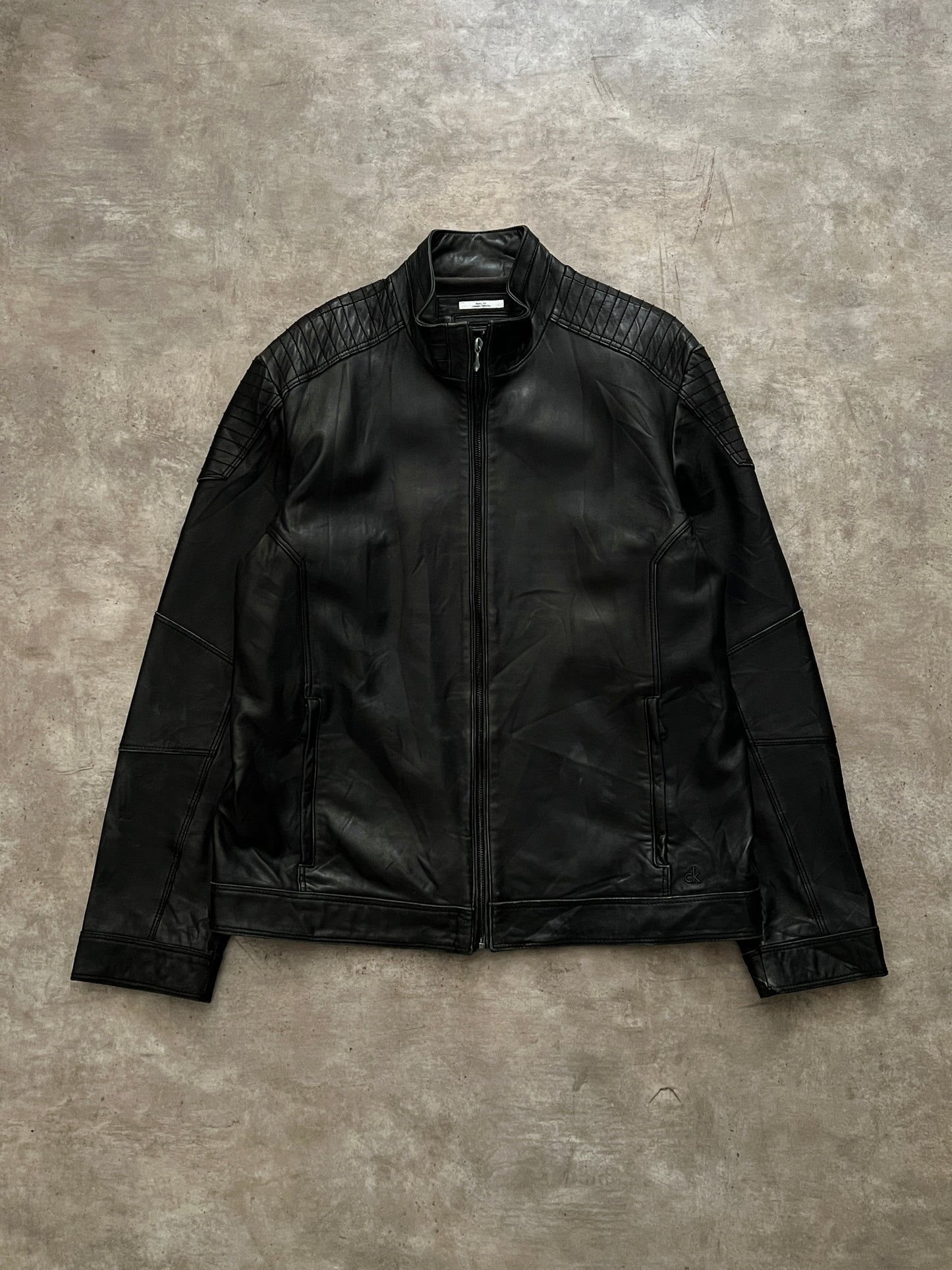 Leather jacket Calvin Klein (L)