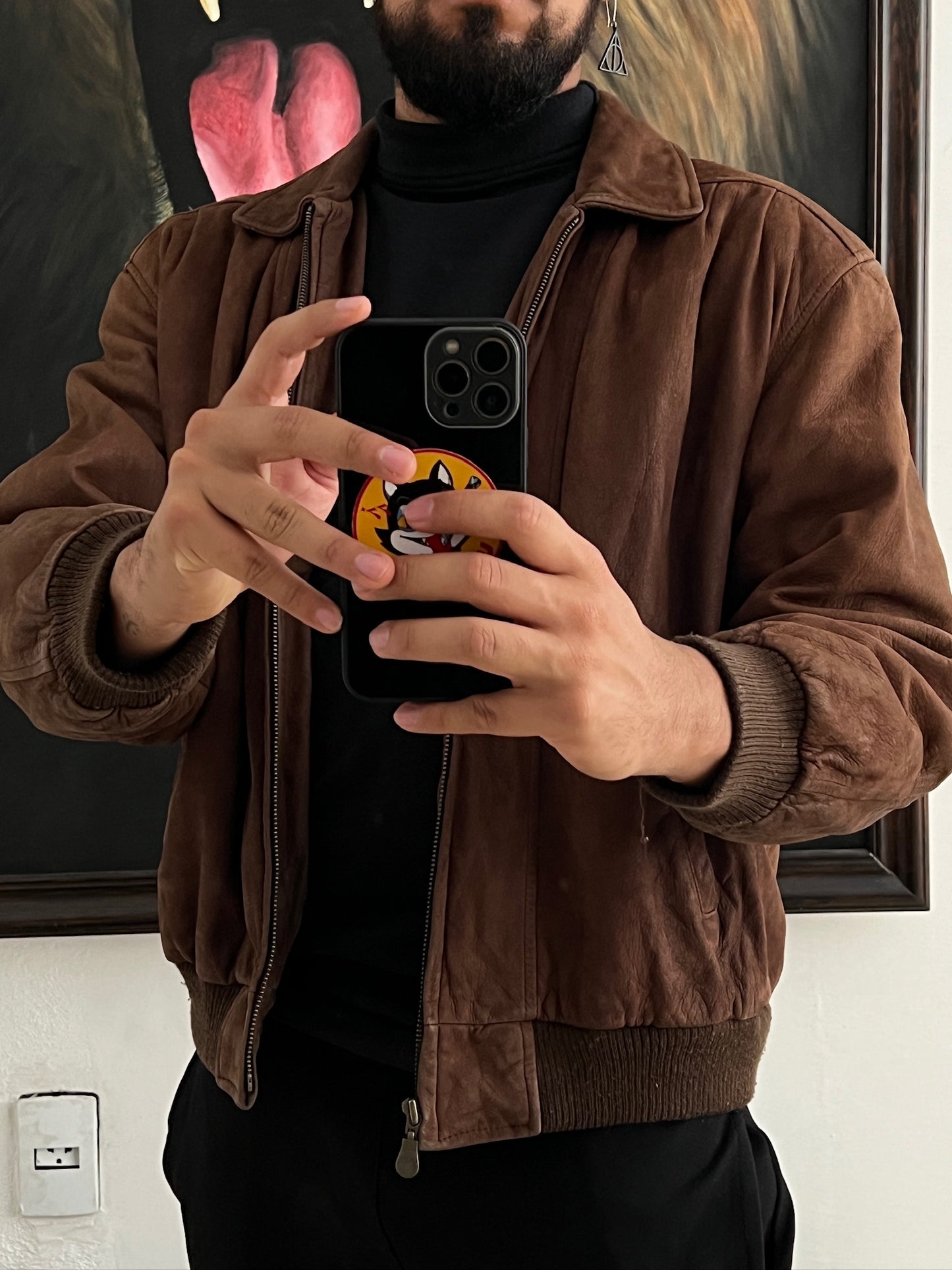 Chamarra de piel Vintage de los 90´s 🤌
Talla M