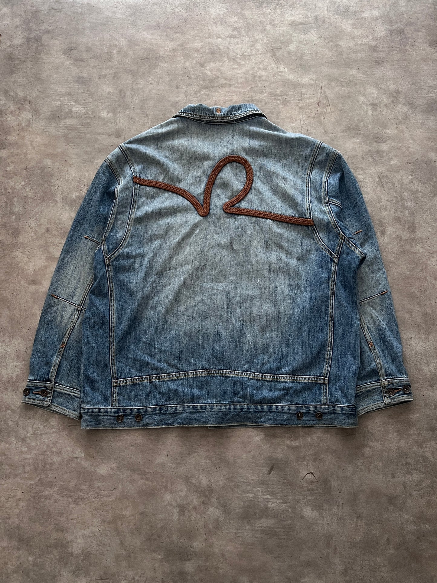 COWBOY DENIM JACKET (XL)