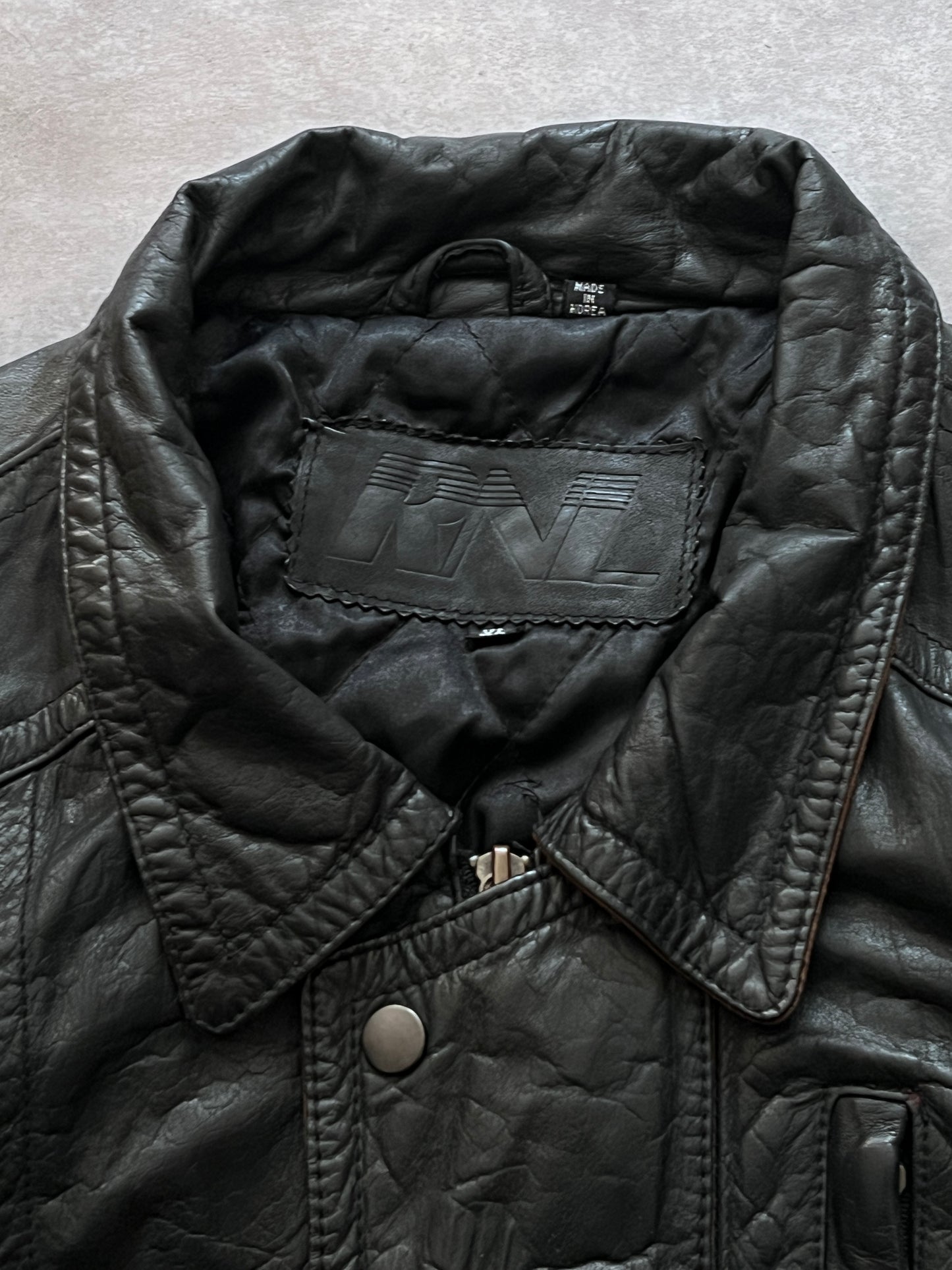 VINTAGE LEATHER JACKET (XL)