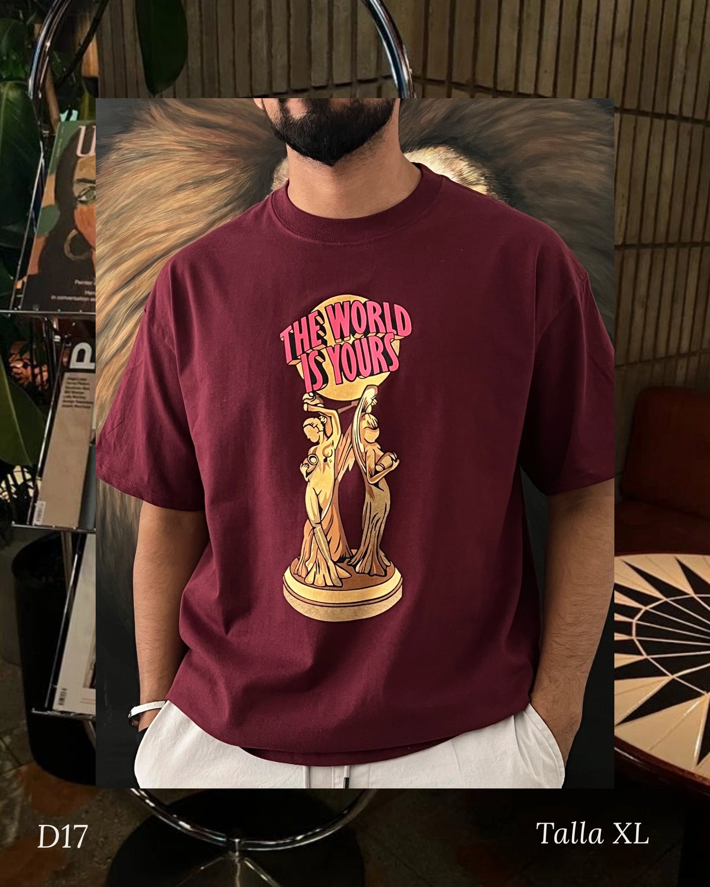 Tee The World Is Yours (XL)