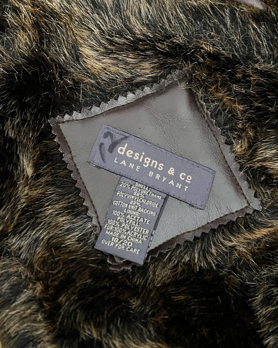 Chamarrisima de Piel Sintética