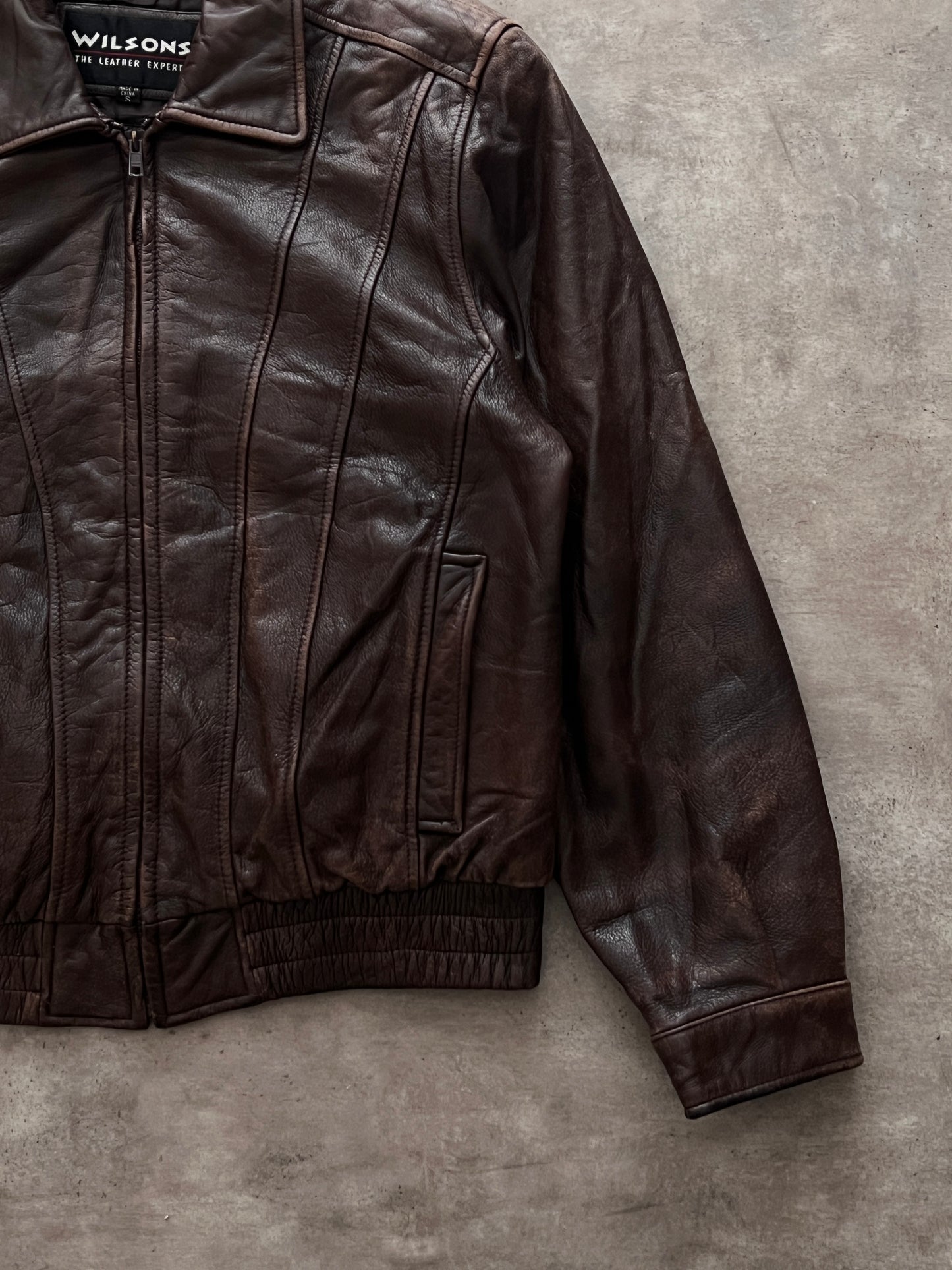 BROWN LEATHER JACKET (S)