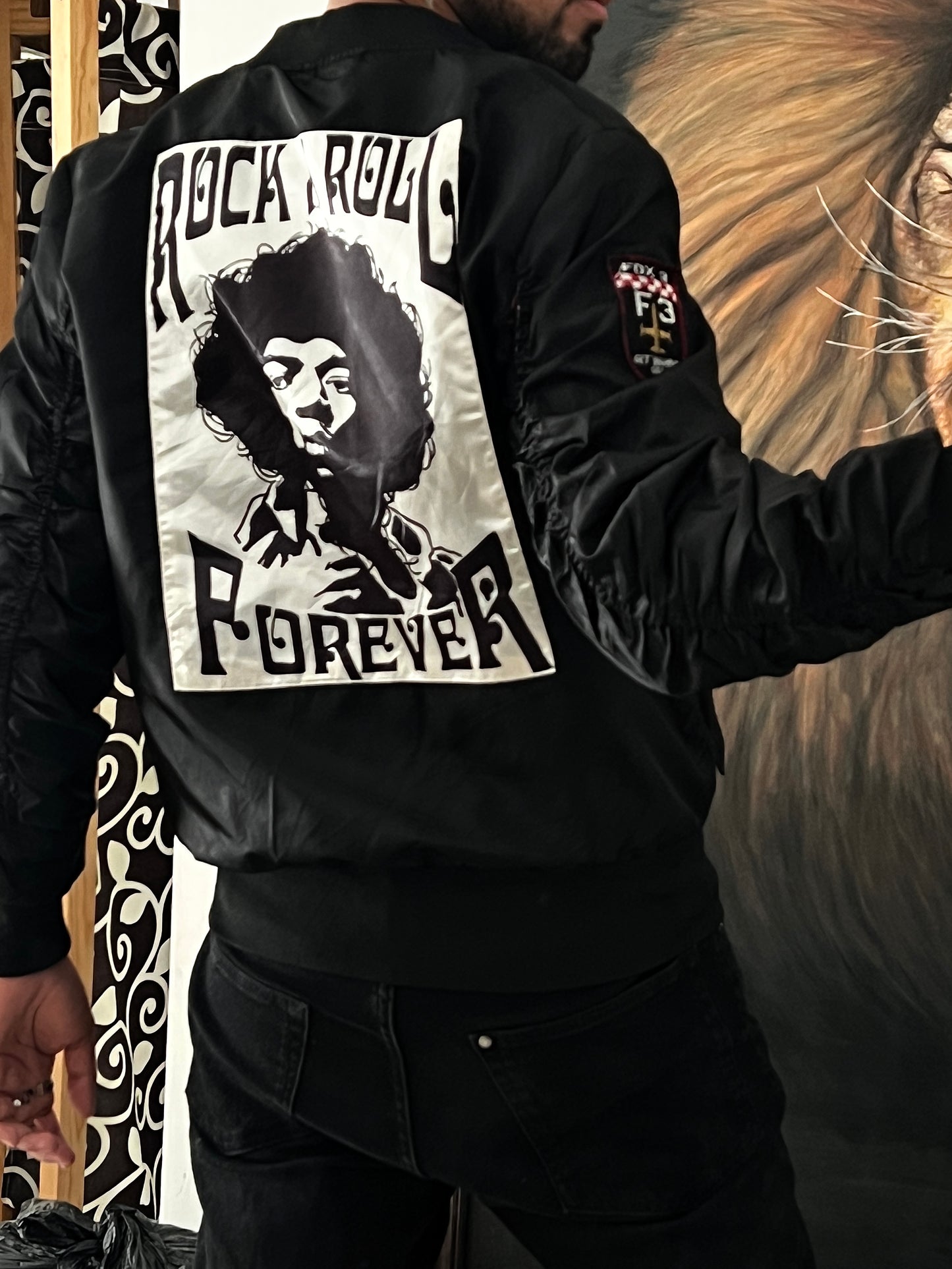 Black Bomber jacket talla L