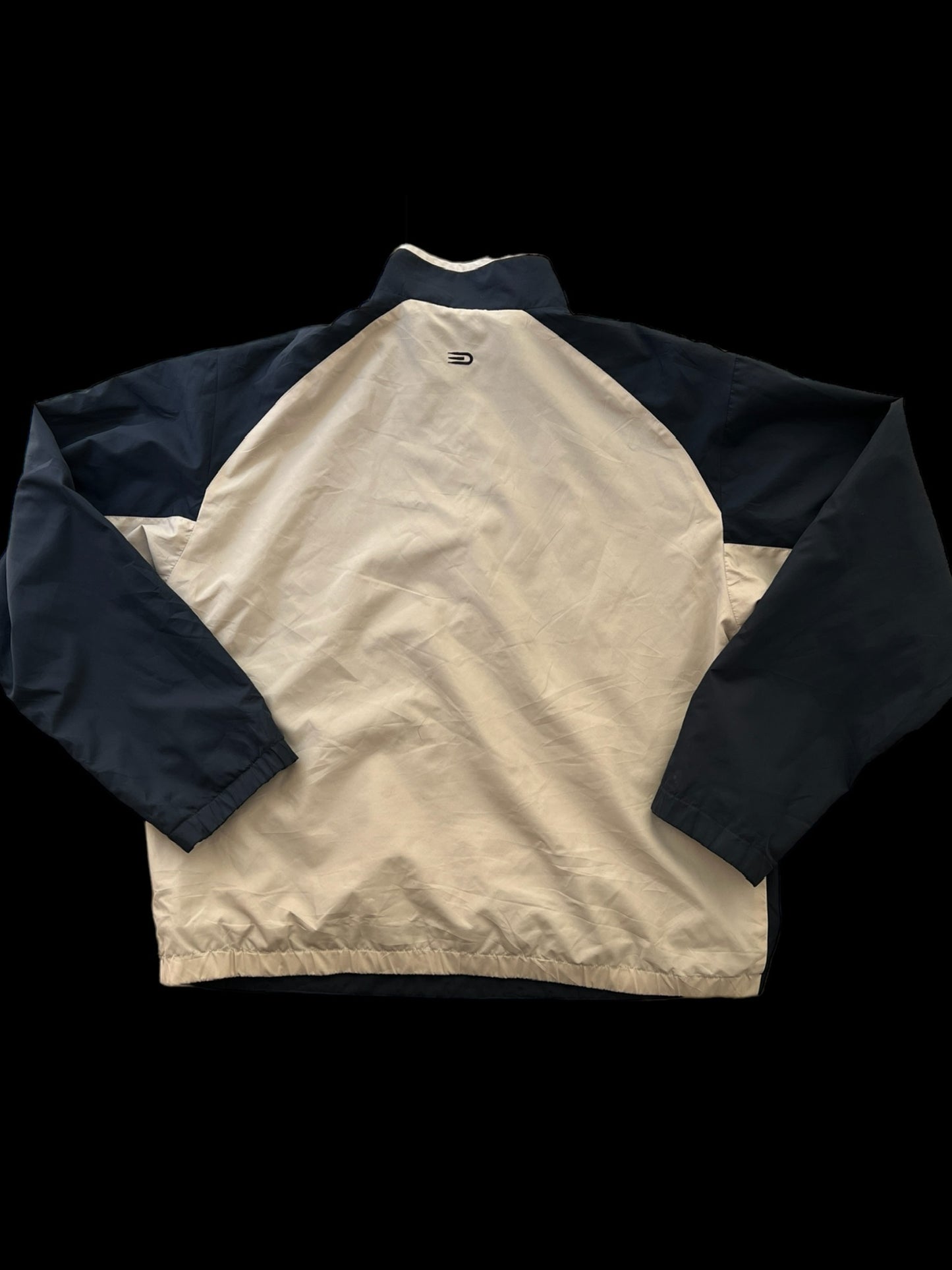 Rompevientos Dockers Golf 😼
Talla L