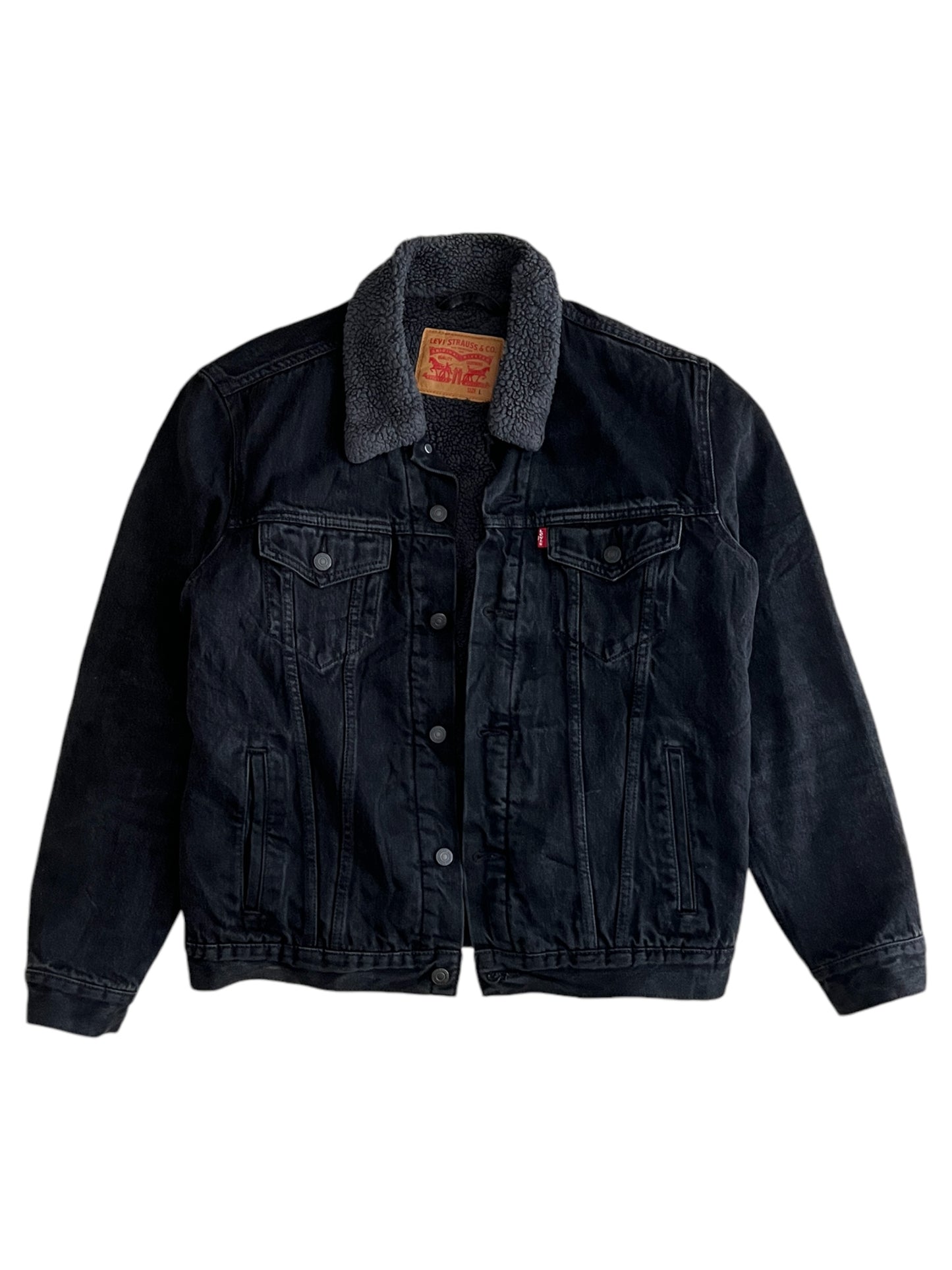 Levi's sherpa denim jacket (M)