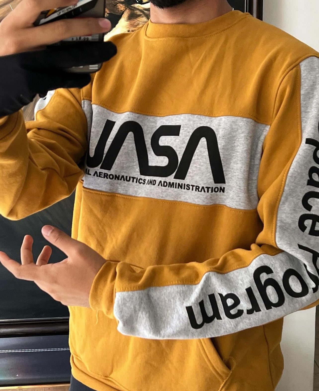 NASA hoddie talla L