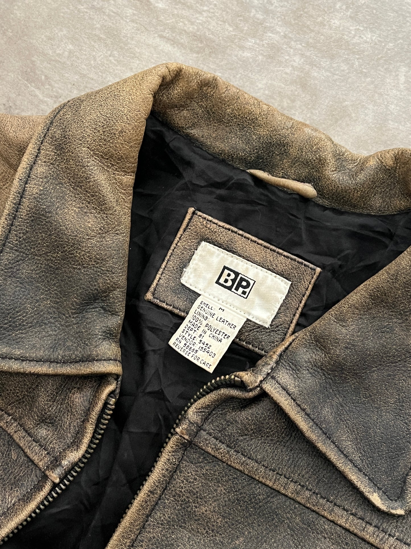 Distressed Bomber leather jacket (M)