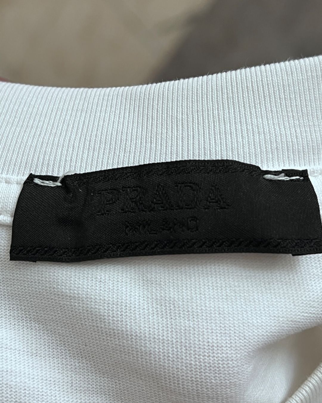 WHITE TEE PREMIUM (L)