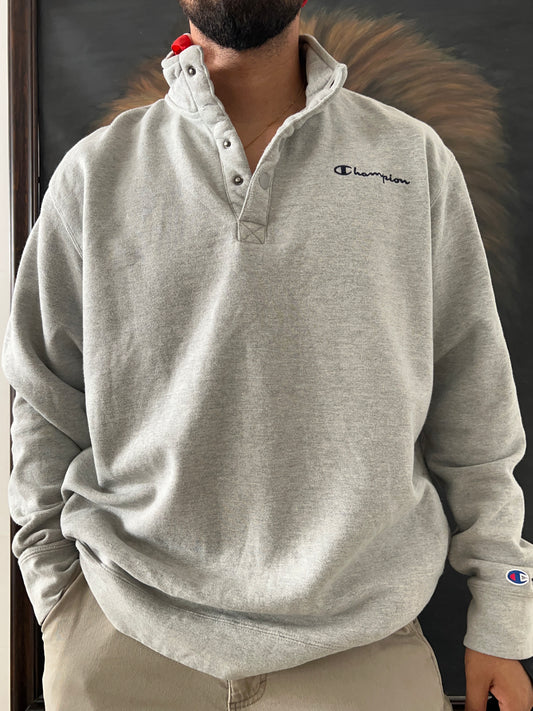 Champion Sweater (XL)