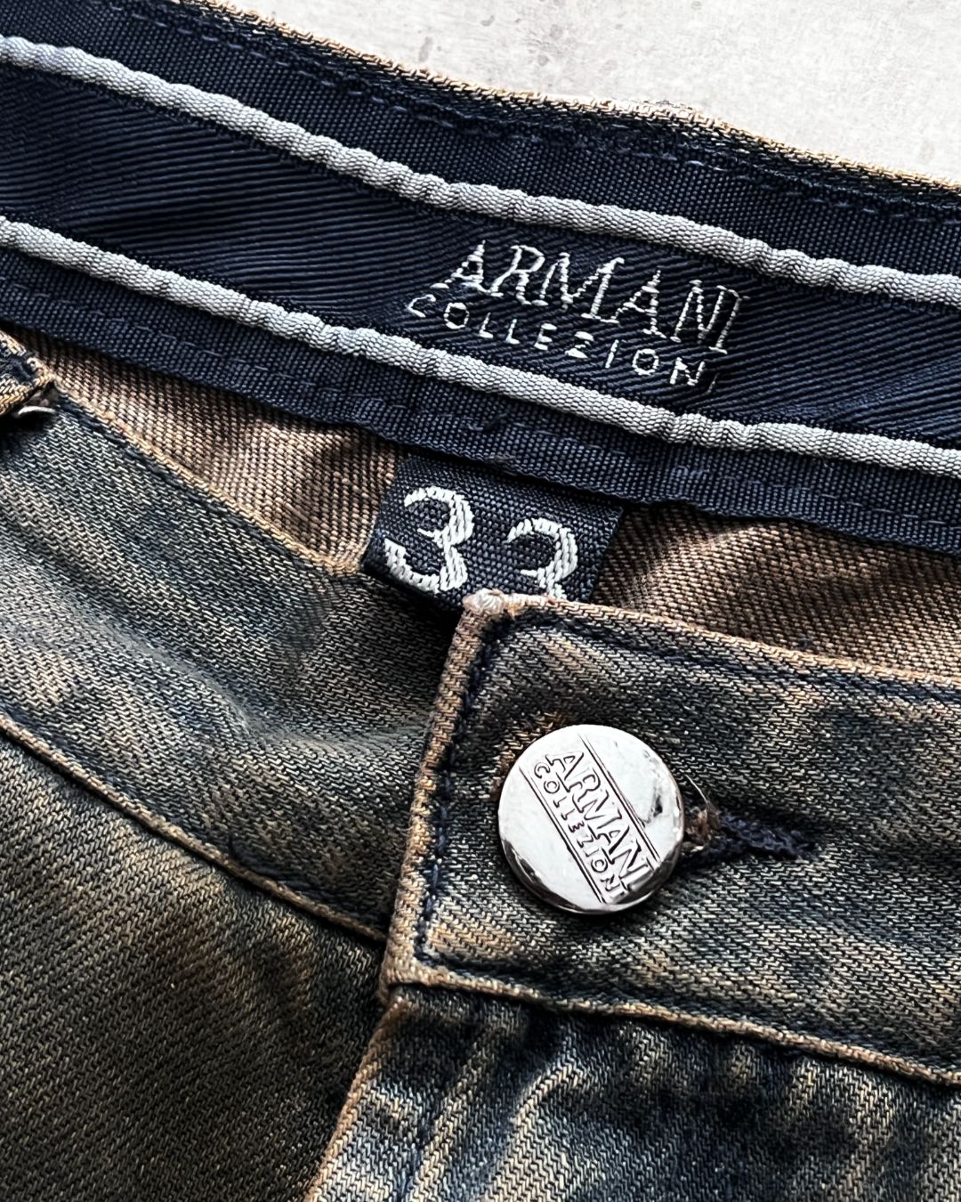 COWBOY DISTRESSED JEANS ARMANI (33)