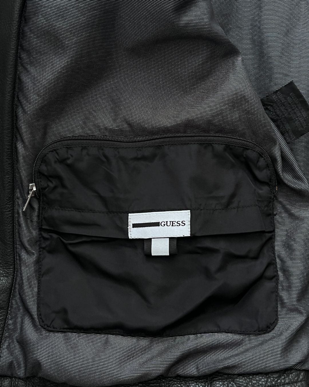 LEATHER GUESS JACKET (L)