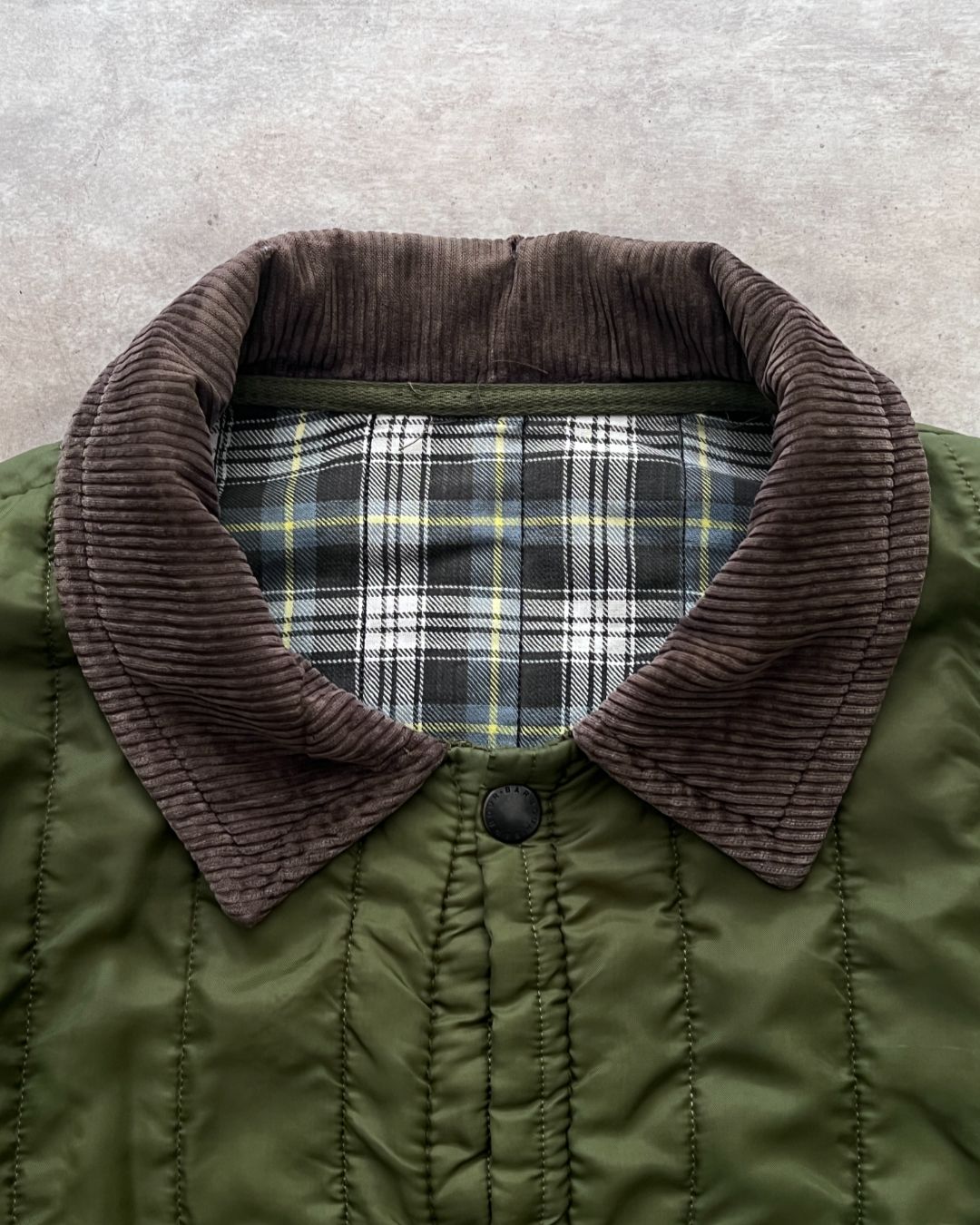 BARBOUR VINTAGE JACKET (XL)