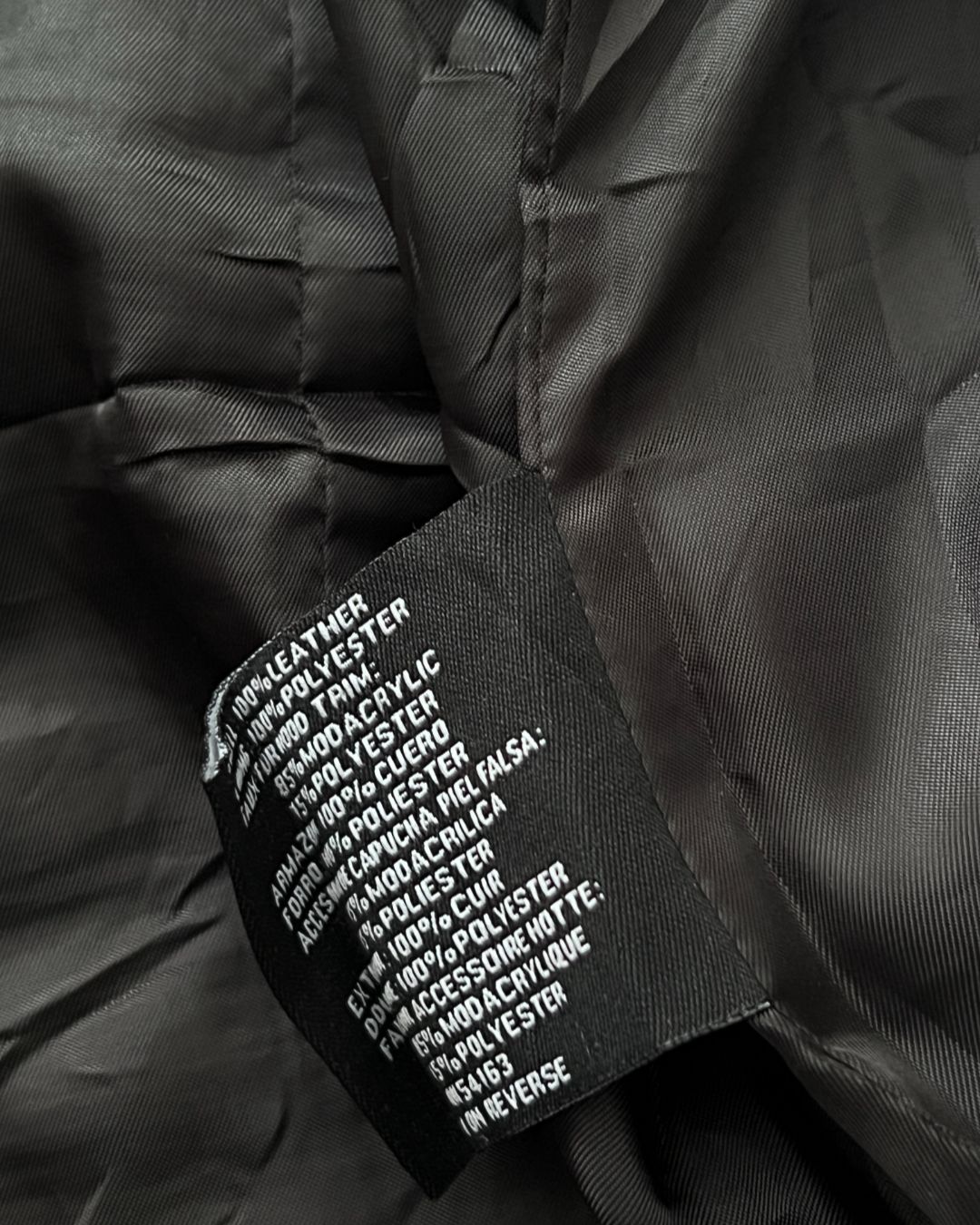 LEATHER JACKET (L/M)