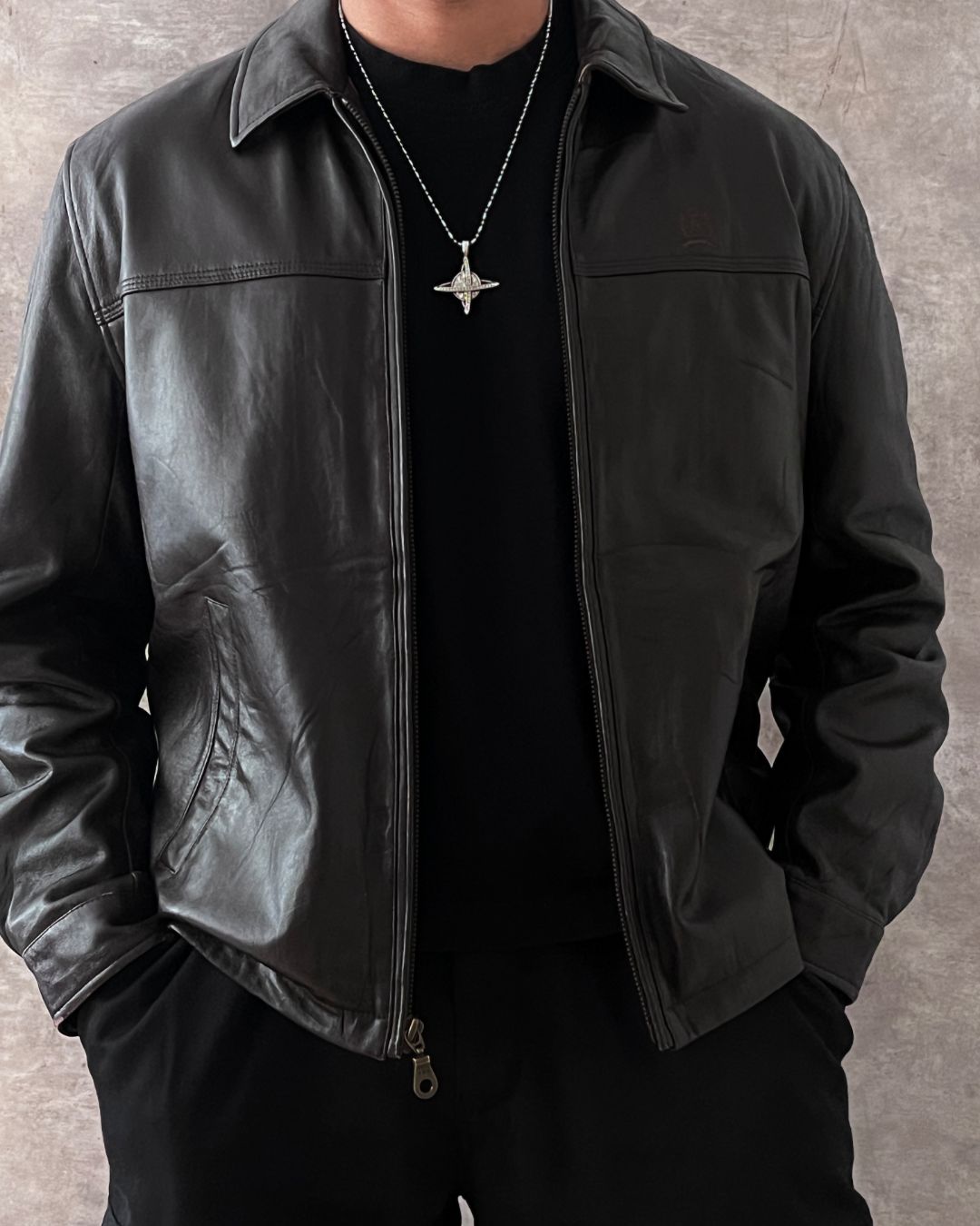 LEATHER JACKT TOMMY HILFGER (M)