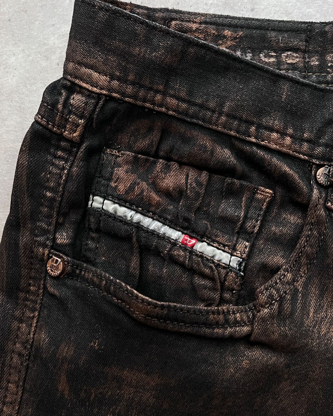 DIESEL INDUSTRIAL JEANS (33X32)