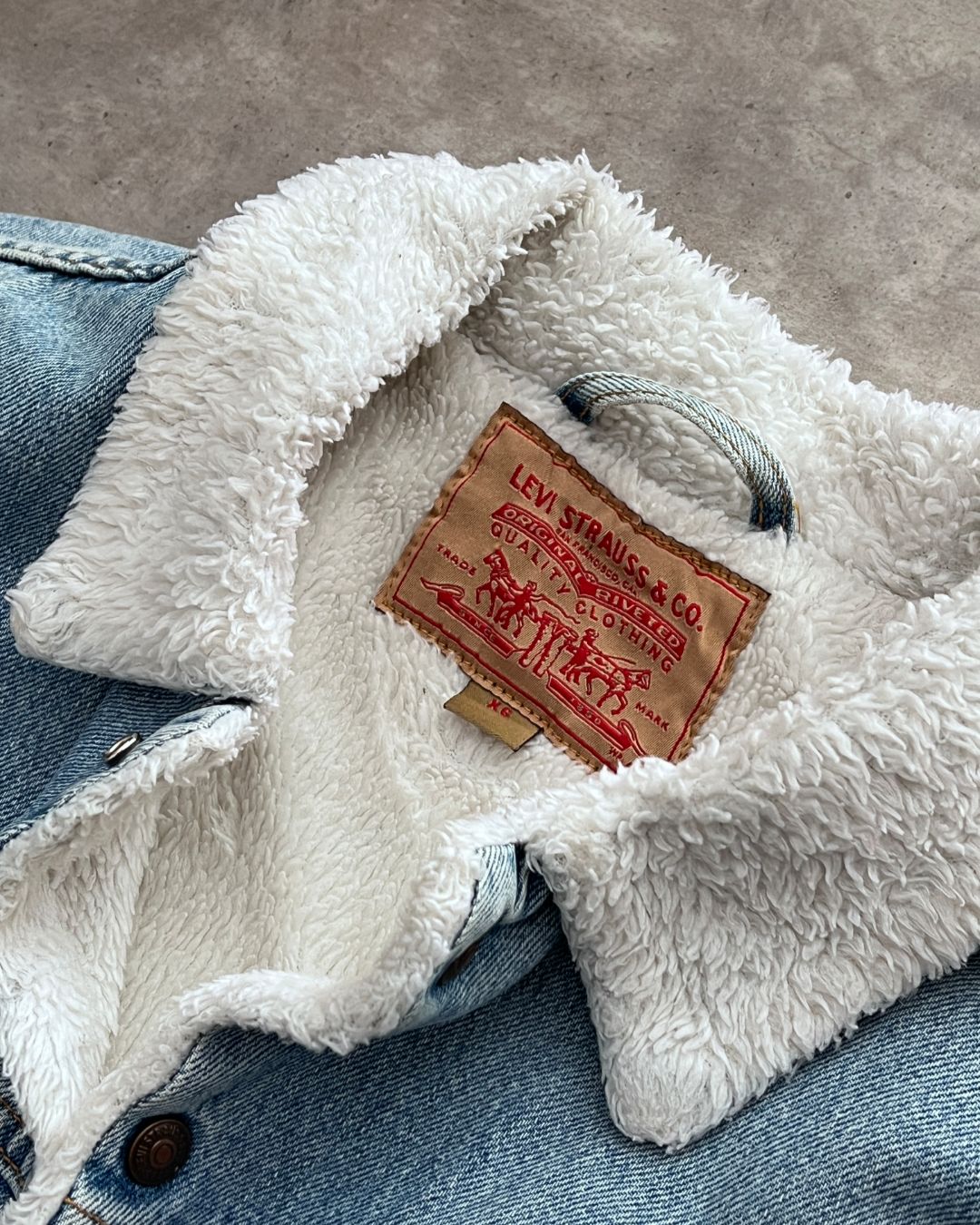 SHERPA TRUCKER DENIM LEVI'S (XL)