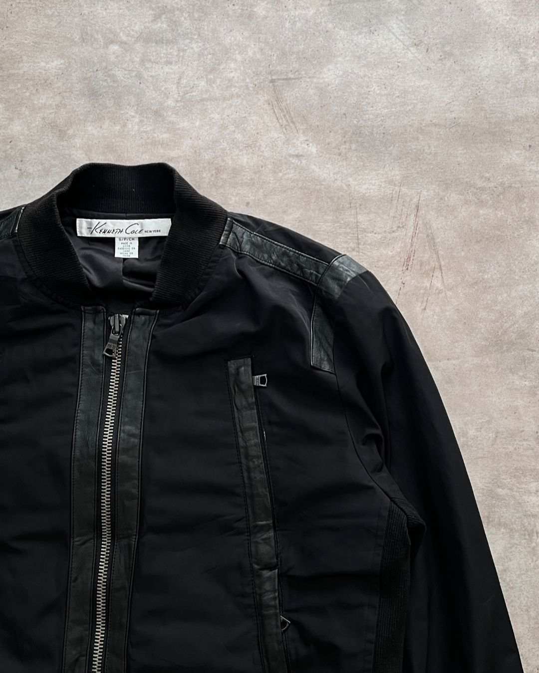 LEATHER BOMBER JACKET (S)