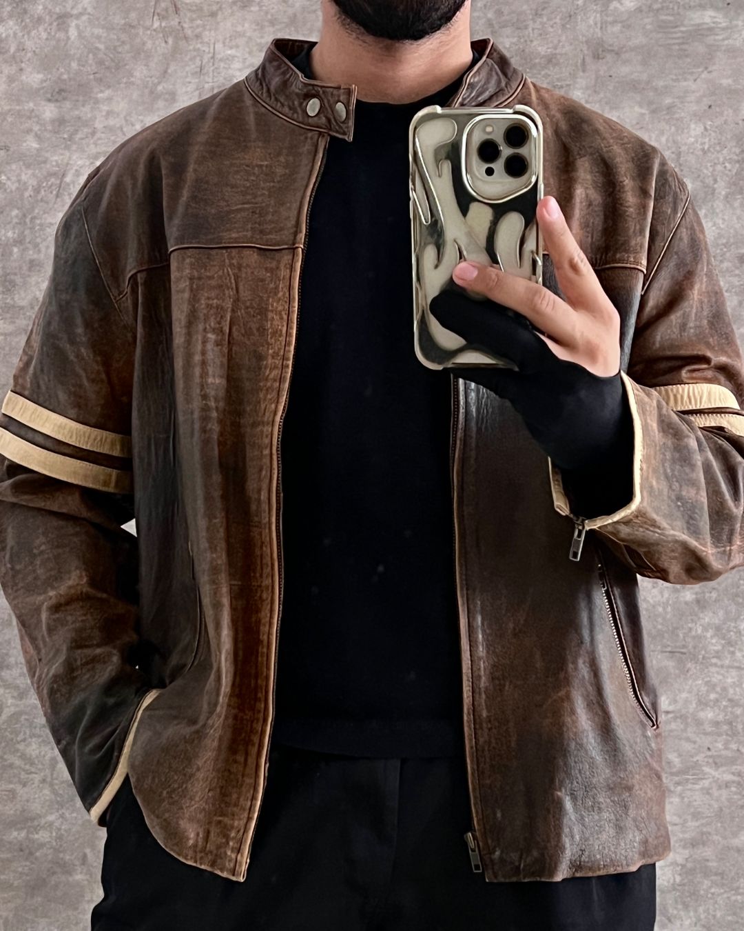 RARE LEATHER JACKET (L)