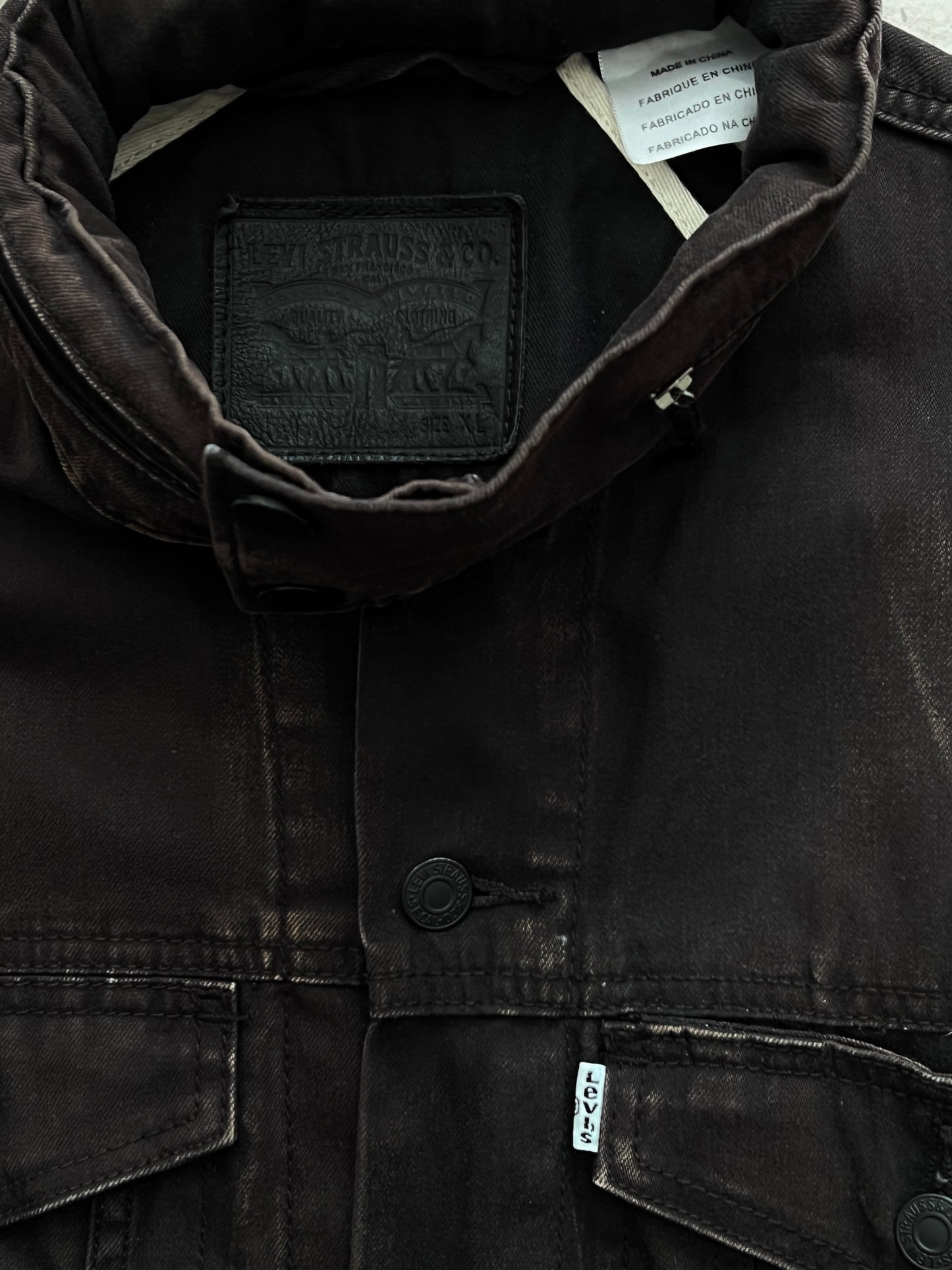 Distressed Jacket Levi's (L)