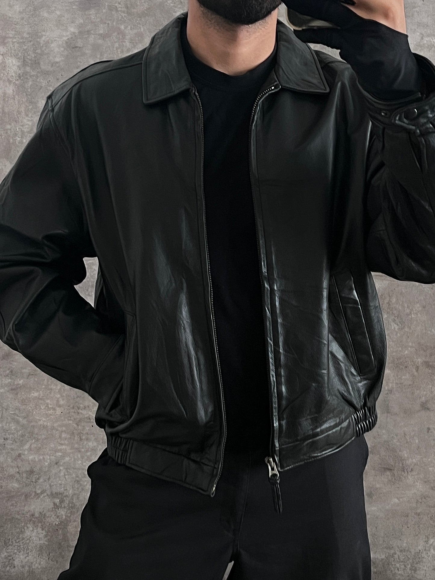 Leather jacket (L)