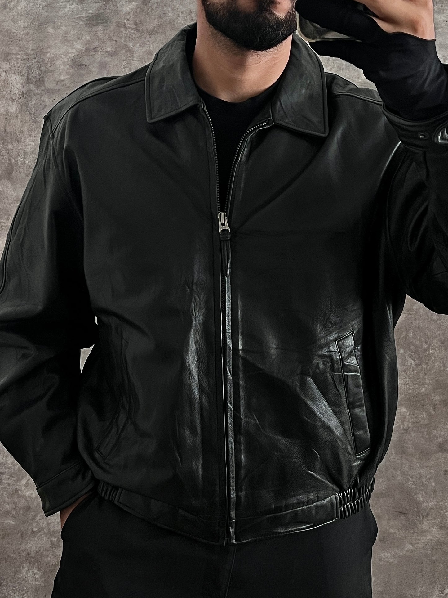 Leather jacket (L)