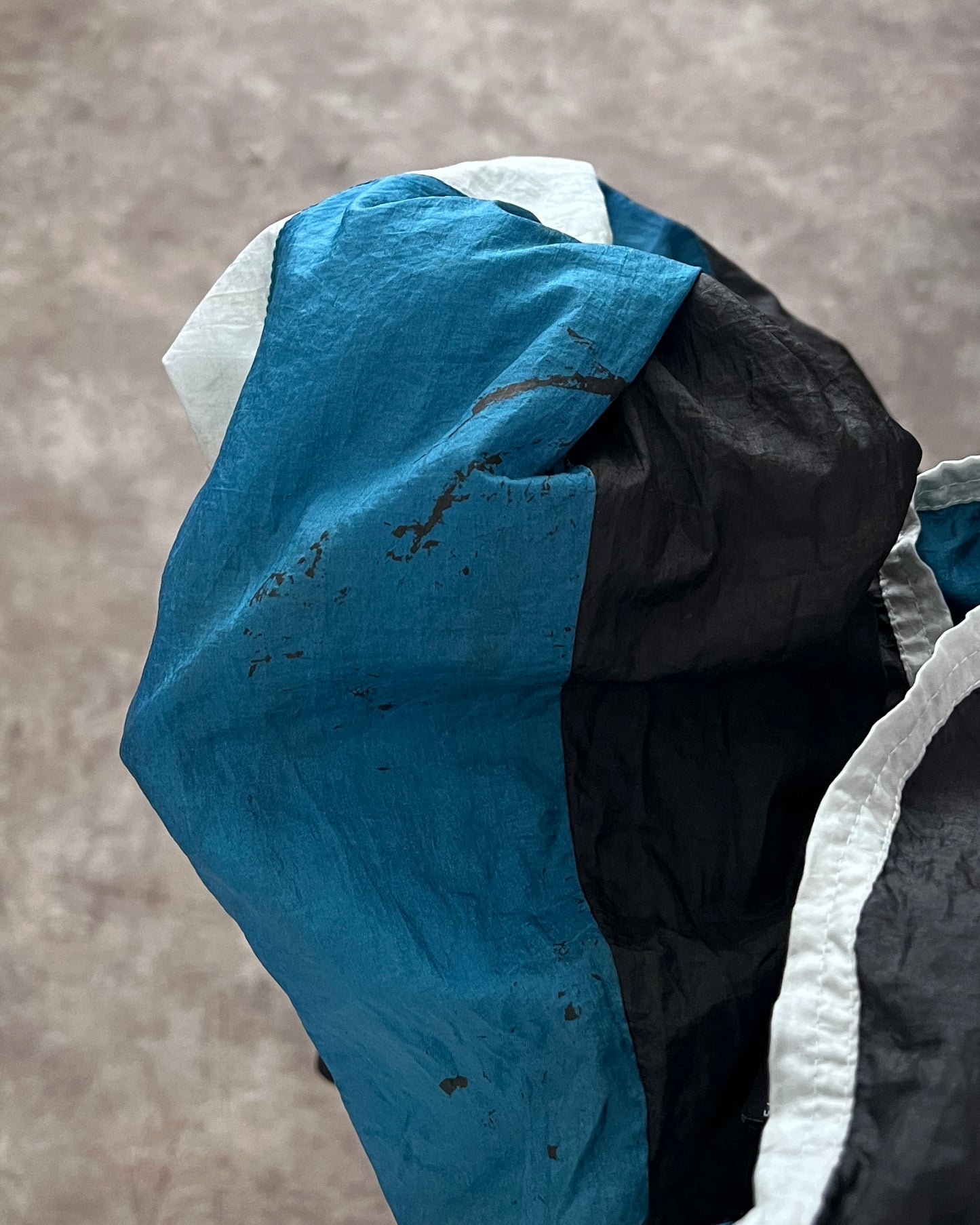 Retro windbreaker (L)
