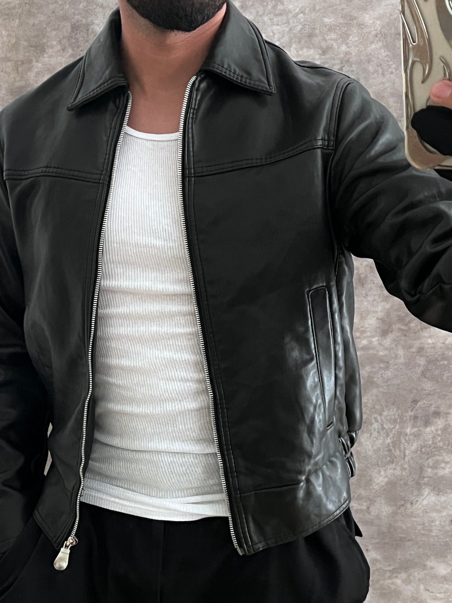Leather jacket (S)
