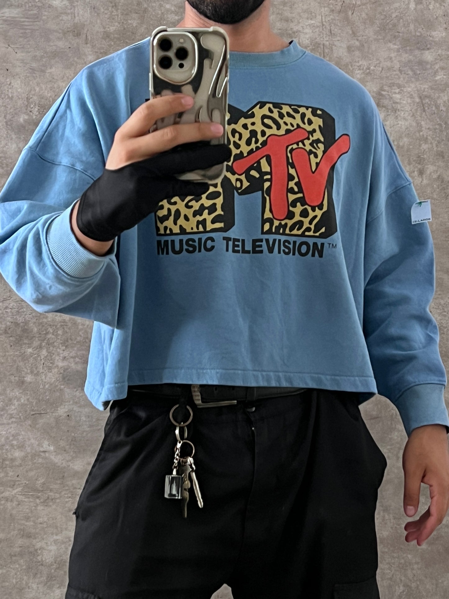 MTV sweater cropped fit (M)