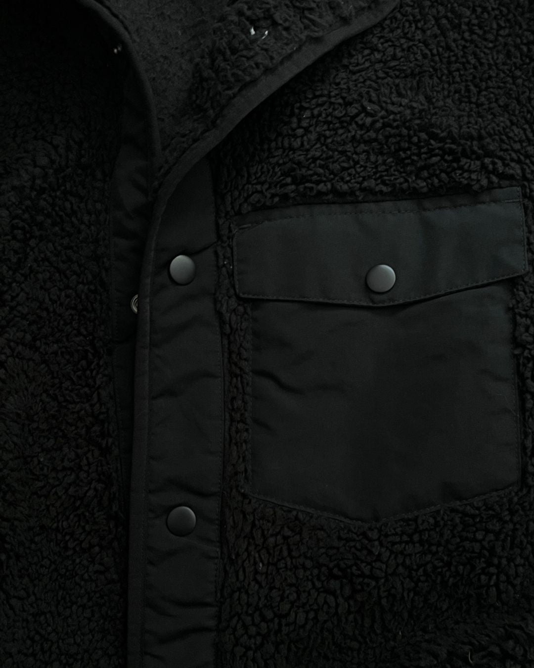 SHERPA BLACK JACKET (L)