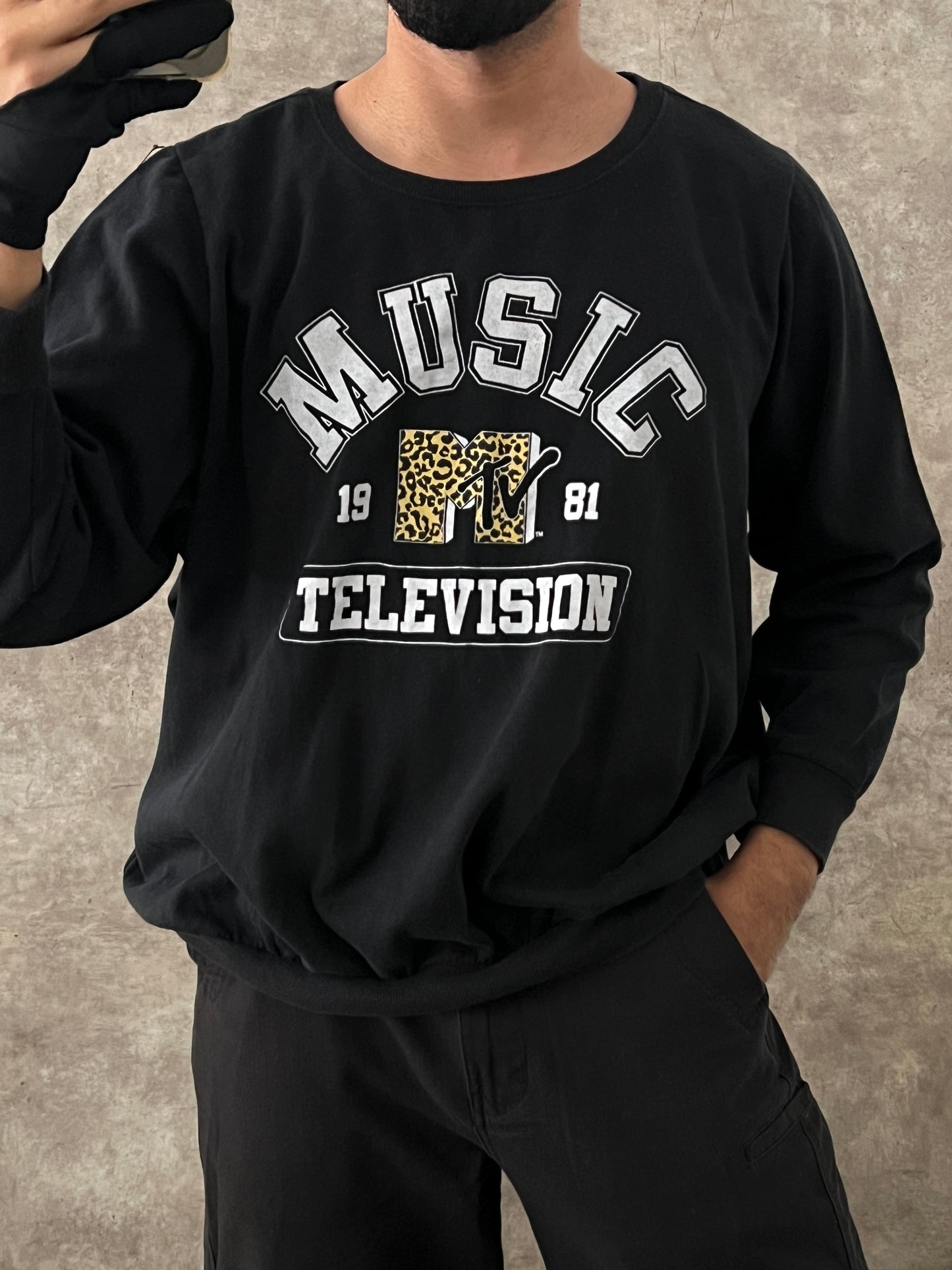 MTV crewneck (S)