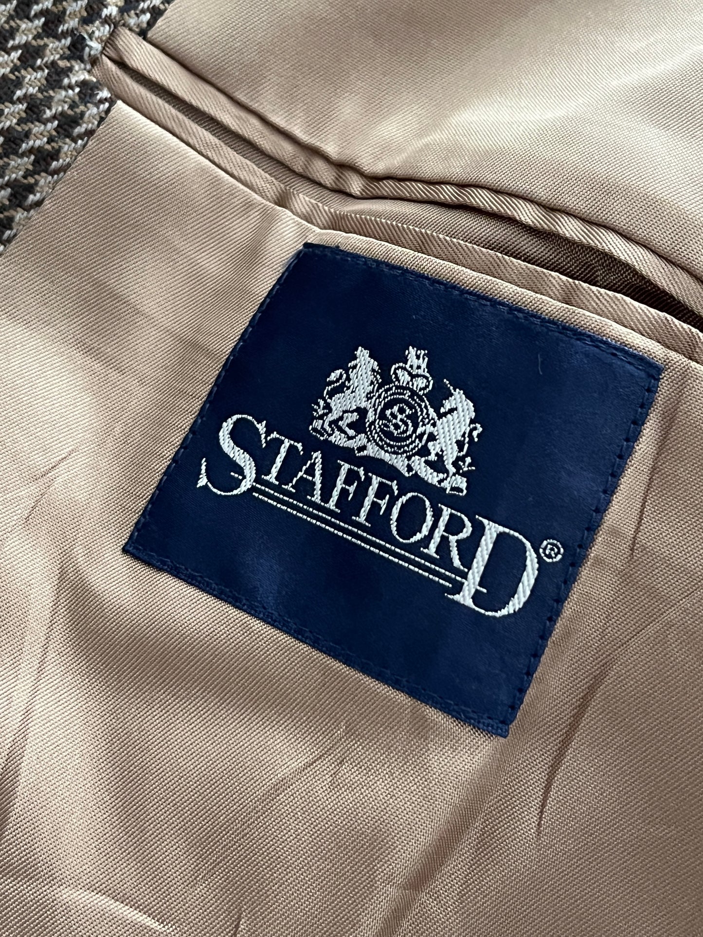 Saco Stafford (L)