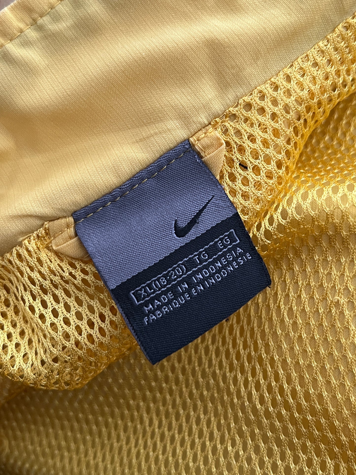 VINTAGE NIKE CREWNECK (S)