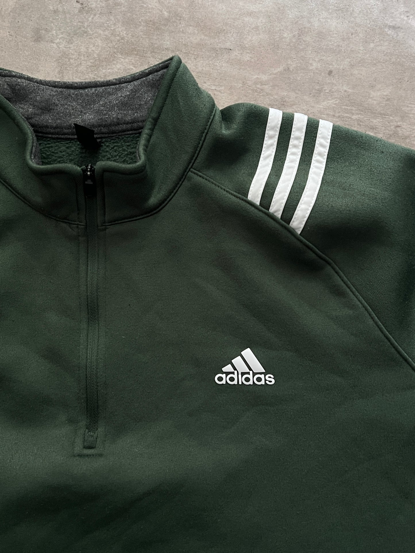 Adidas Sweater (L)