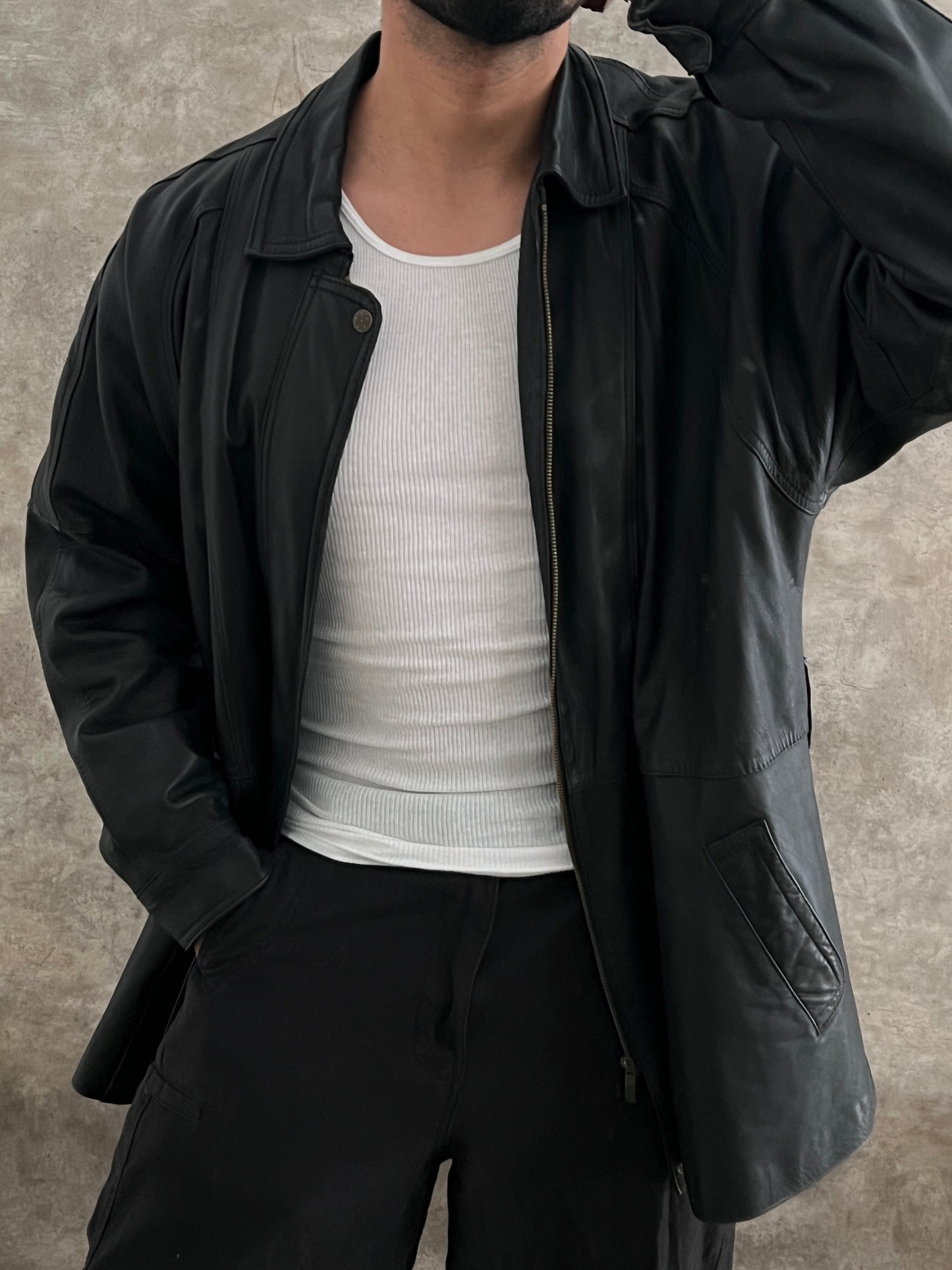 LEATHER JACKET (XL)