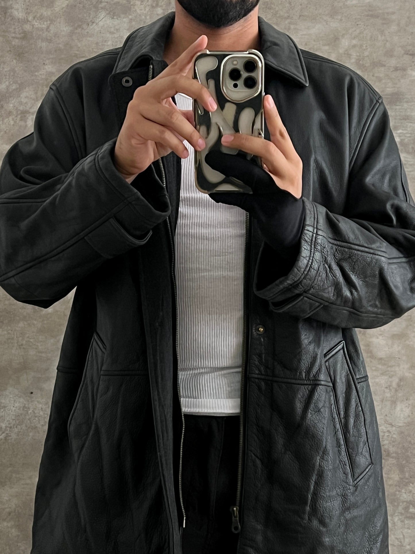 LEATHER JACKET BLACK (L)