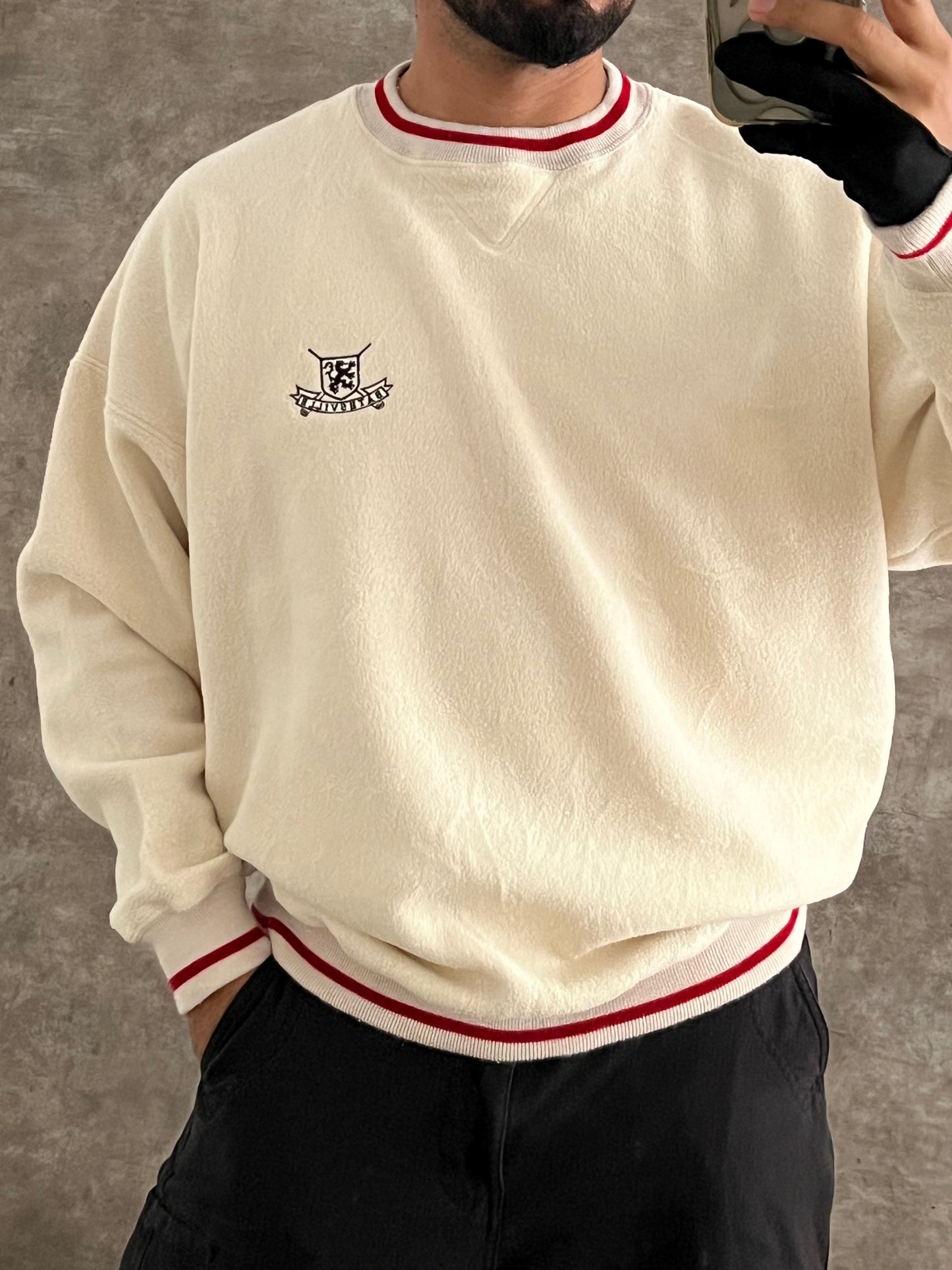 VINTAGE CREWNECK (XL)