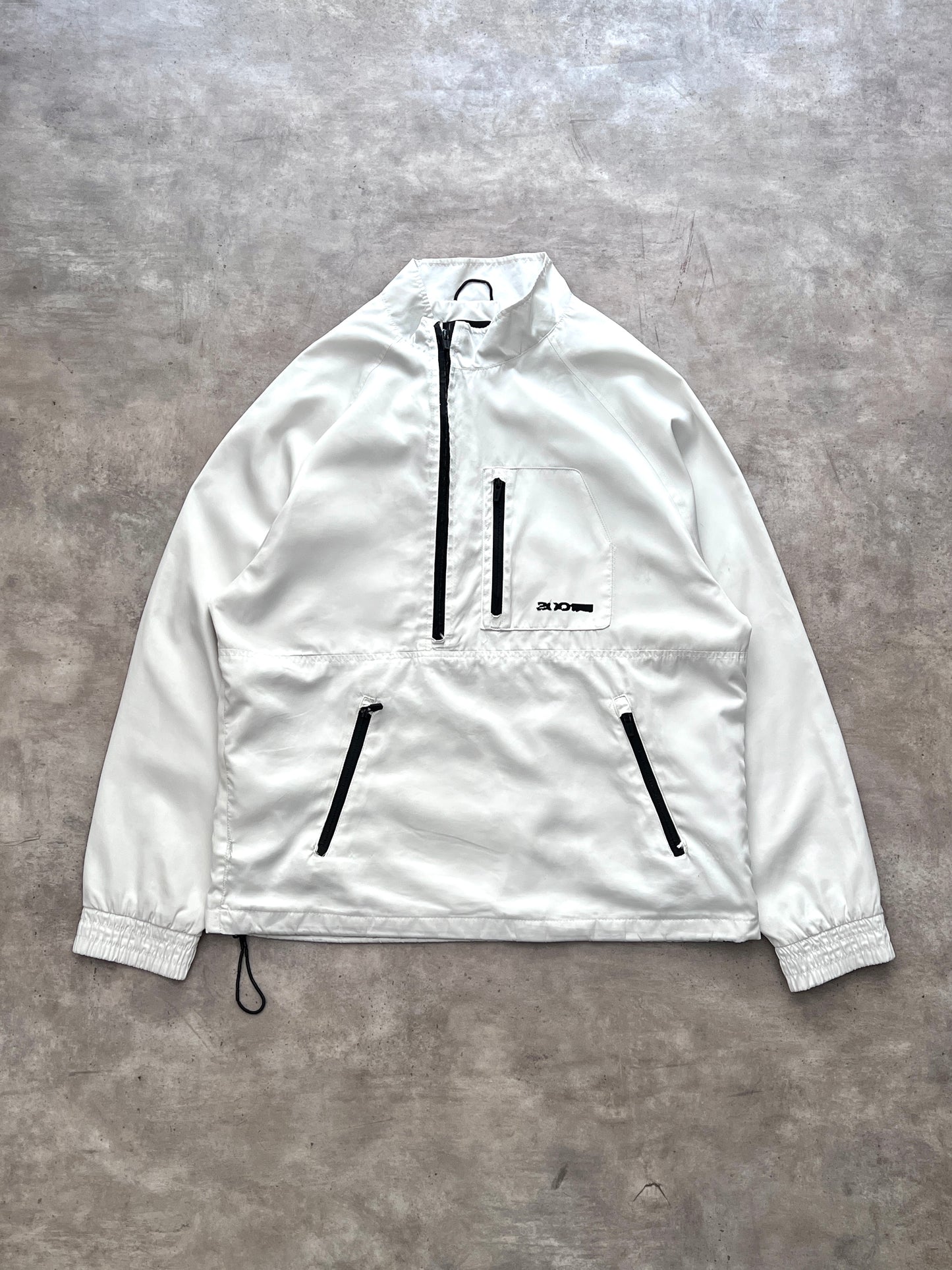 WINDBREAKER BERSHKA (S)