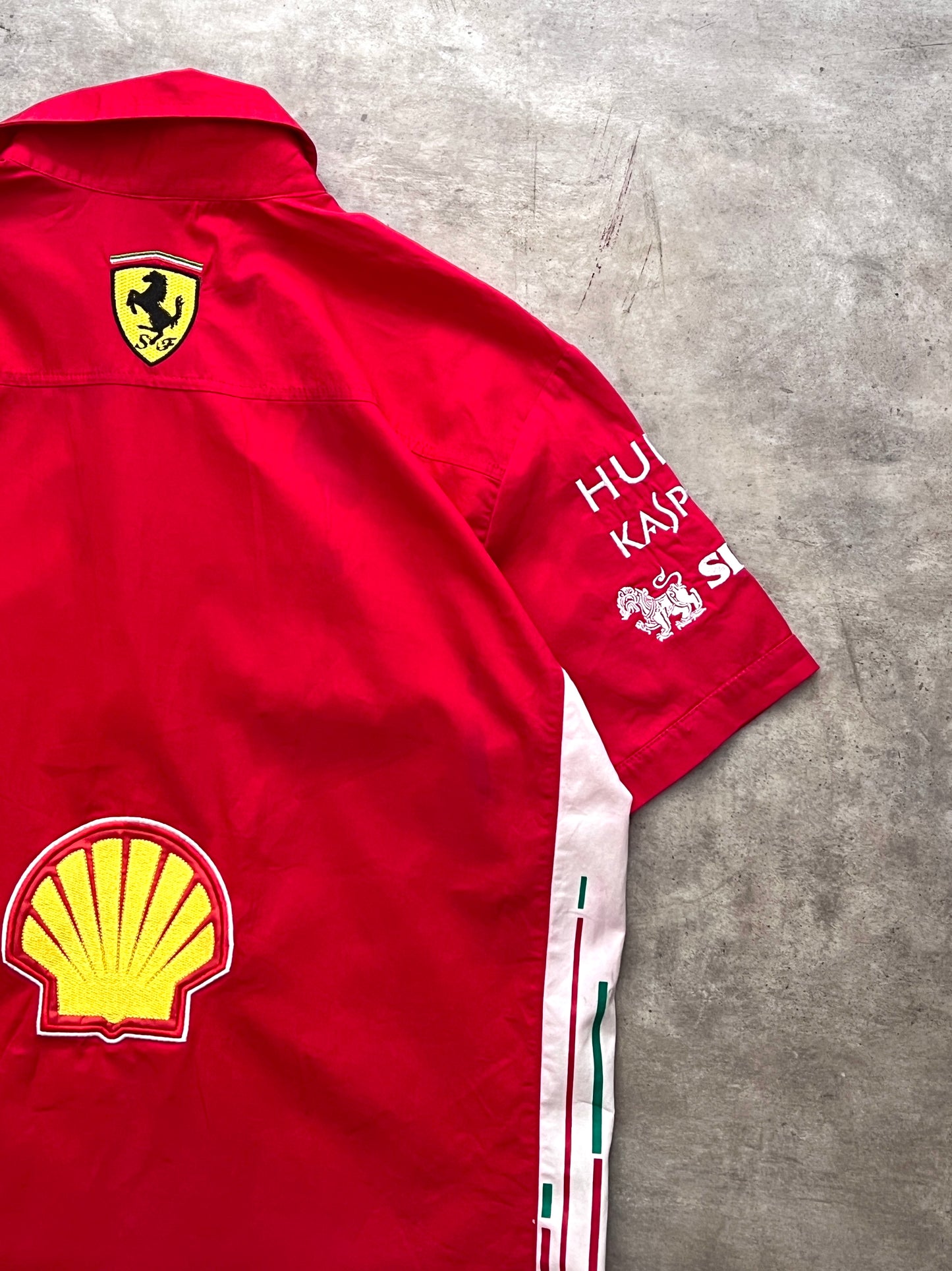FERRARI F1 SHIRT (S)