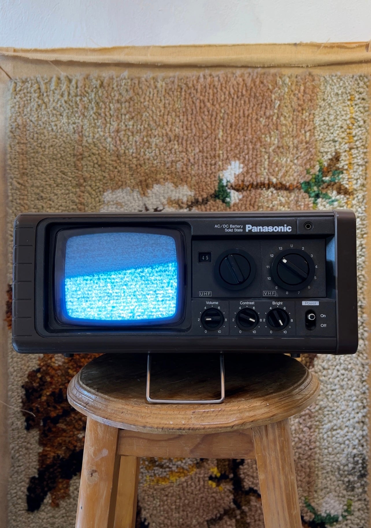 VINTAGE TV MADE IN JAPAN