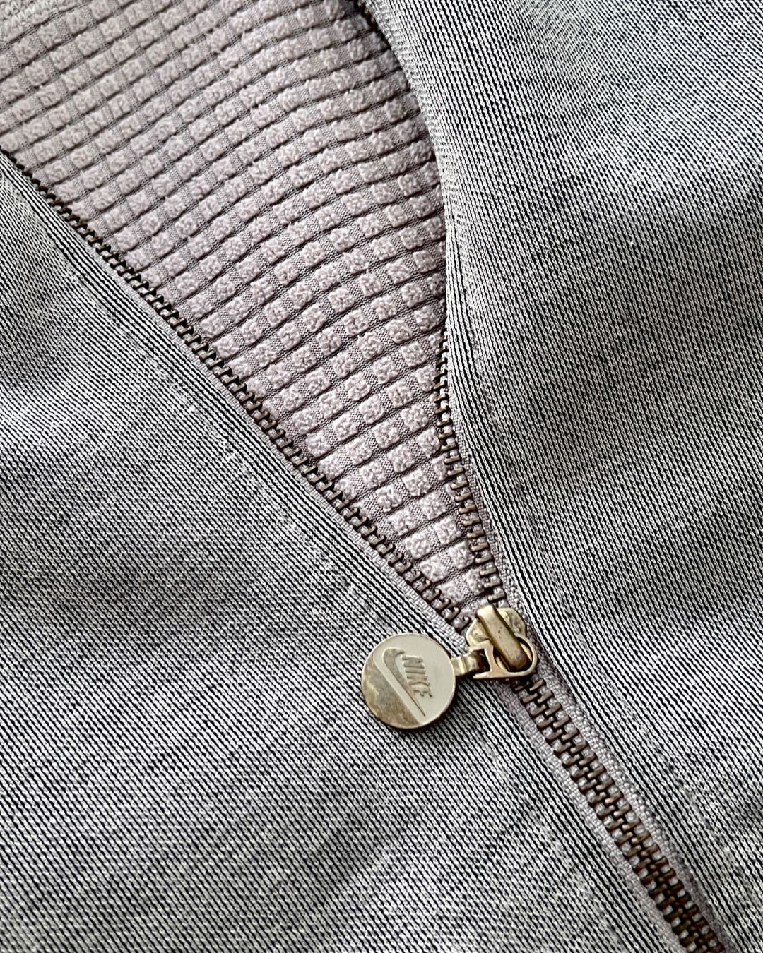 HODDIE NIKE DOUBLE ZIPPER (L)