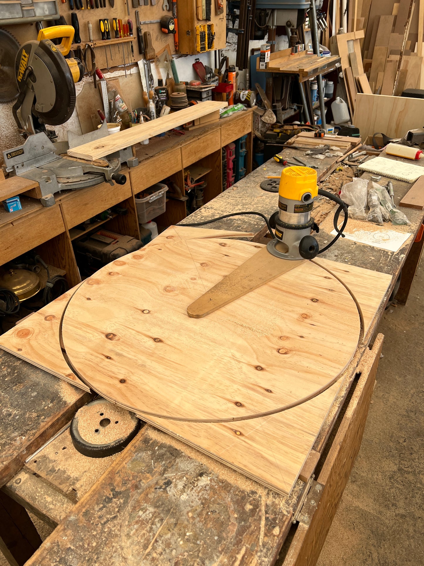 Wood Table (Modelo 2)