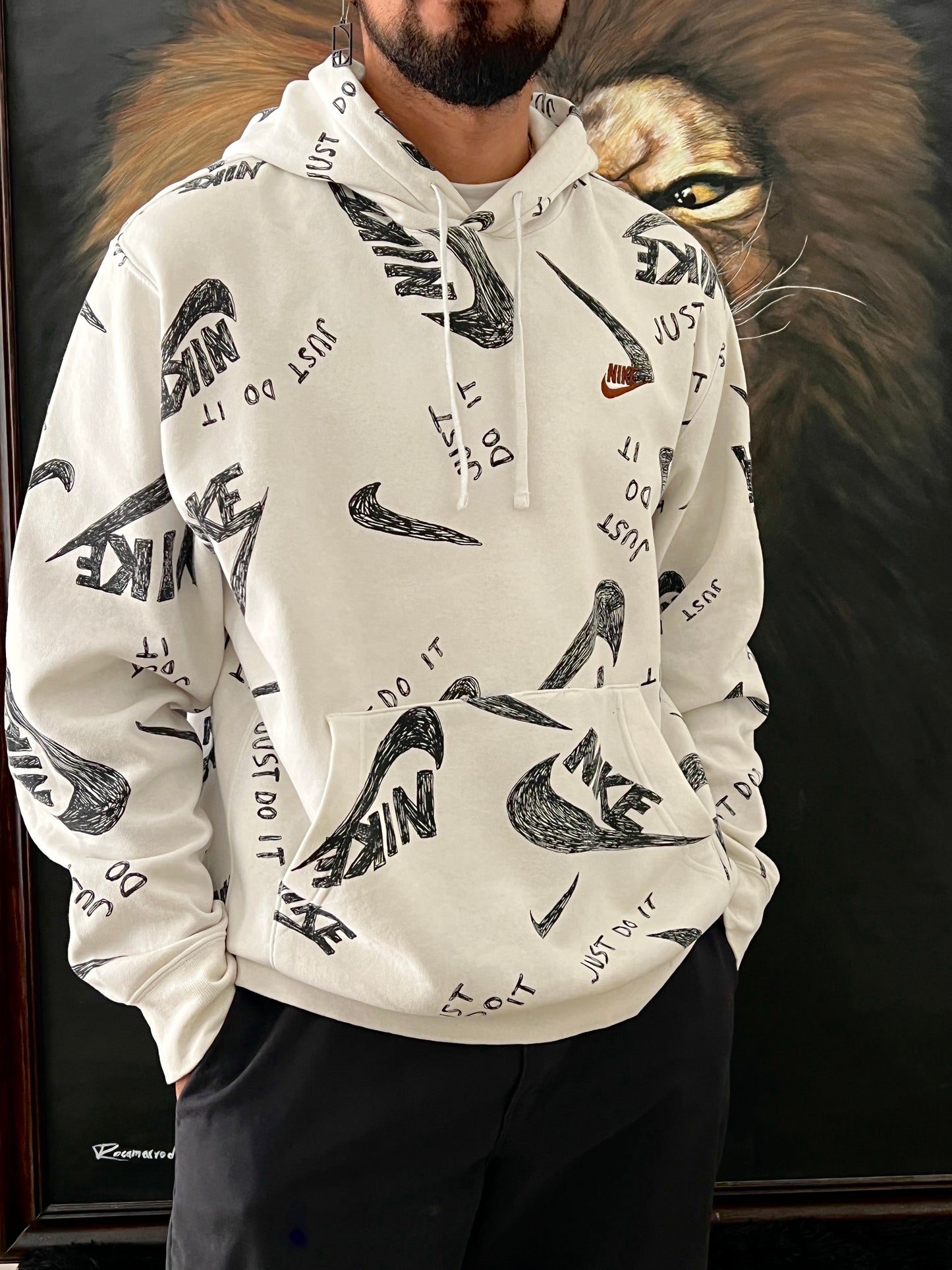 Nike sweater (L)