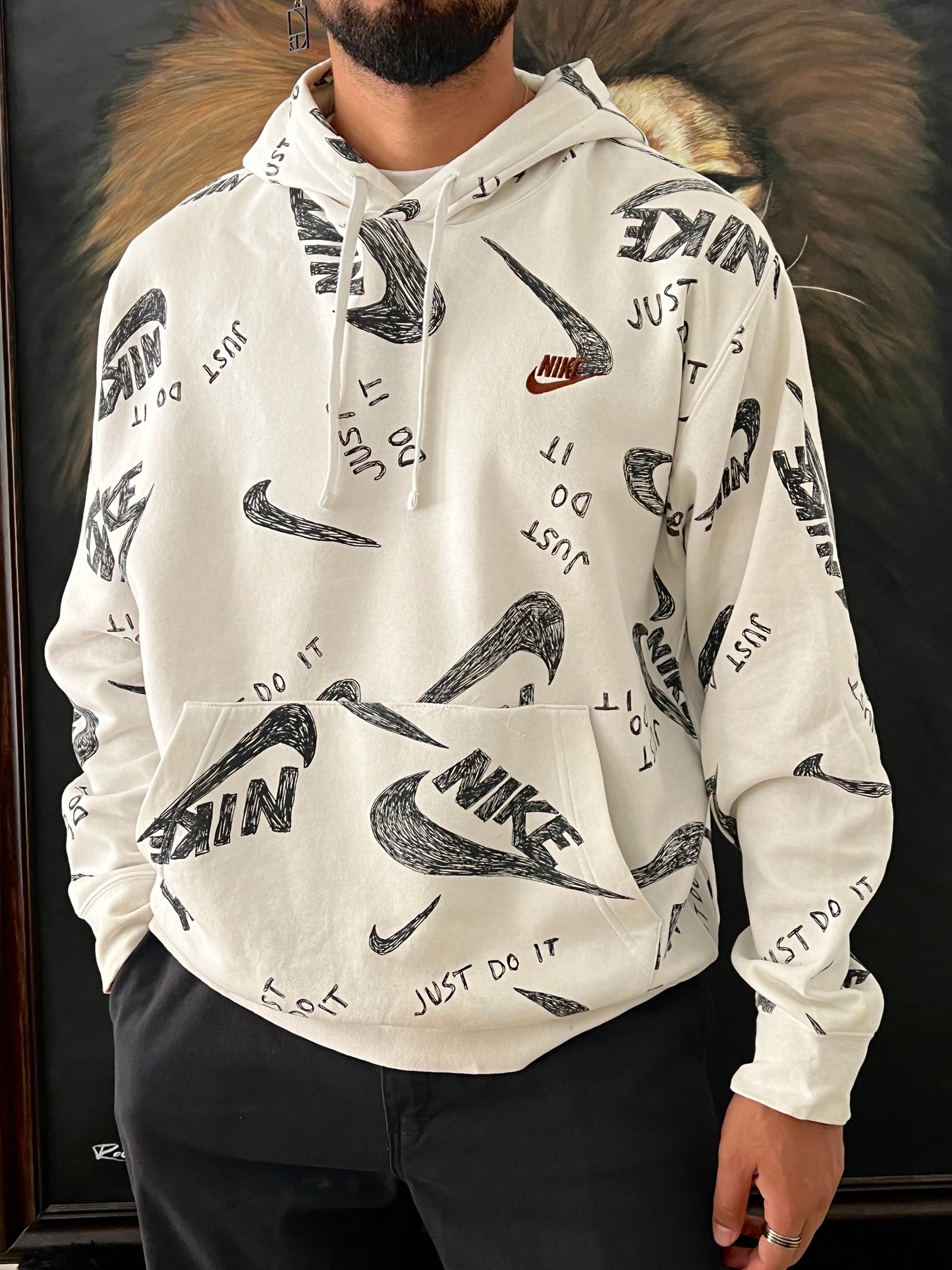 Nike sweater (L)