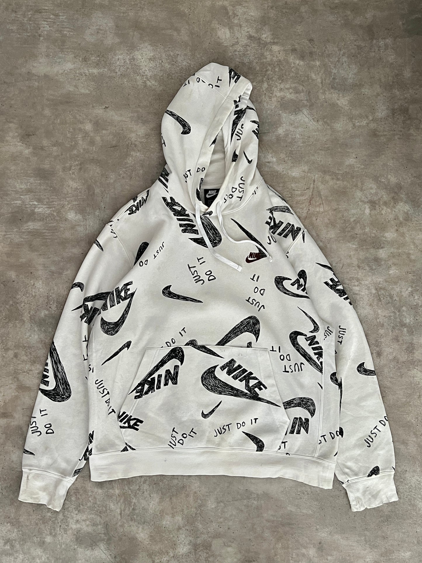 Nike sweater (L)
