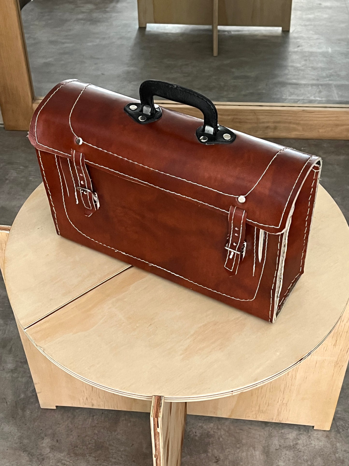 Vintage Leather Backpack (Chica)