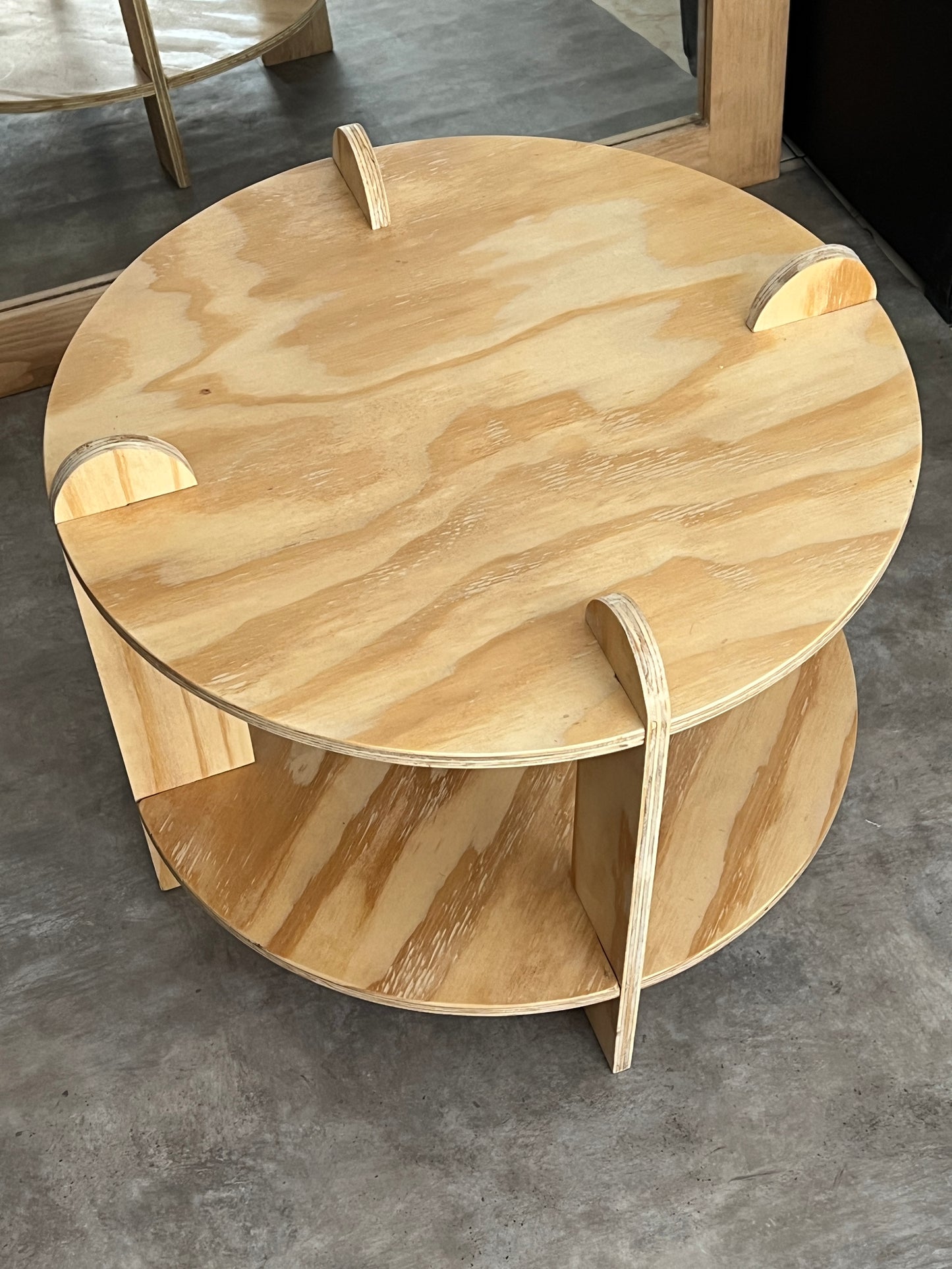Wood Table (Modelo 1)