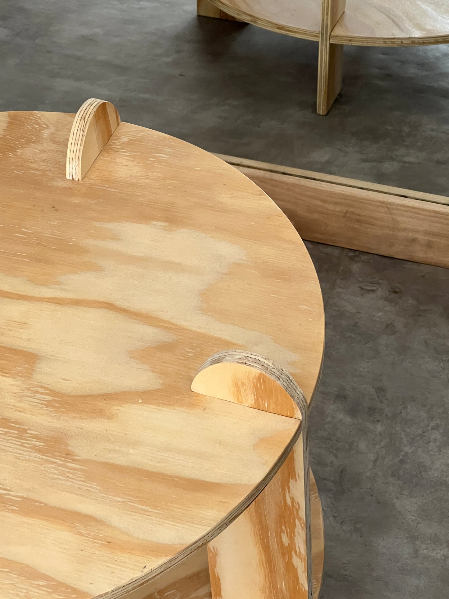 Wood Table (Modelo 1)