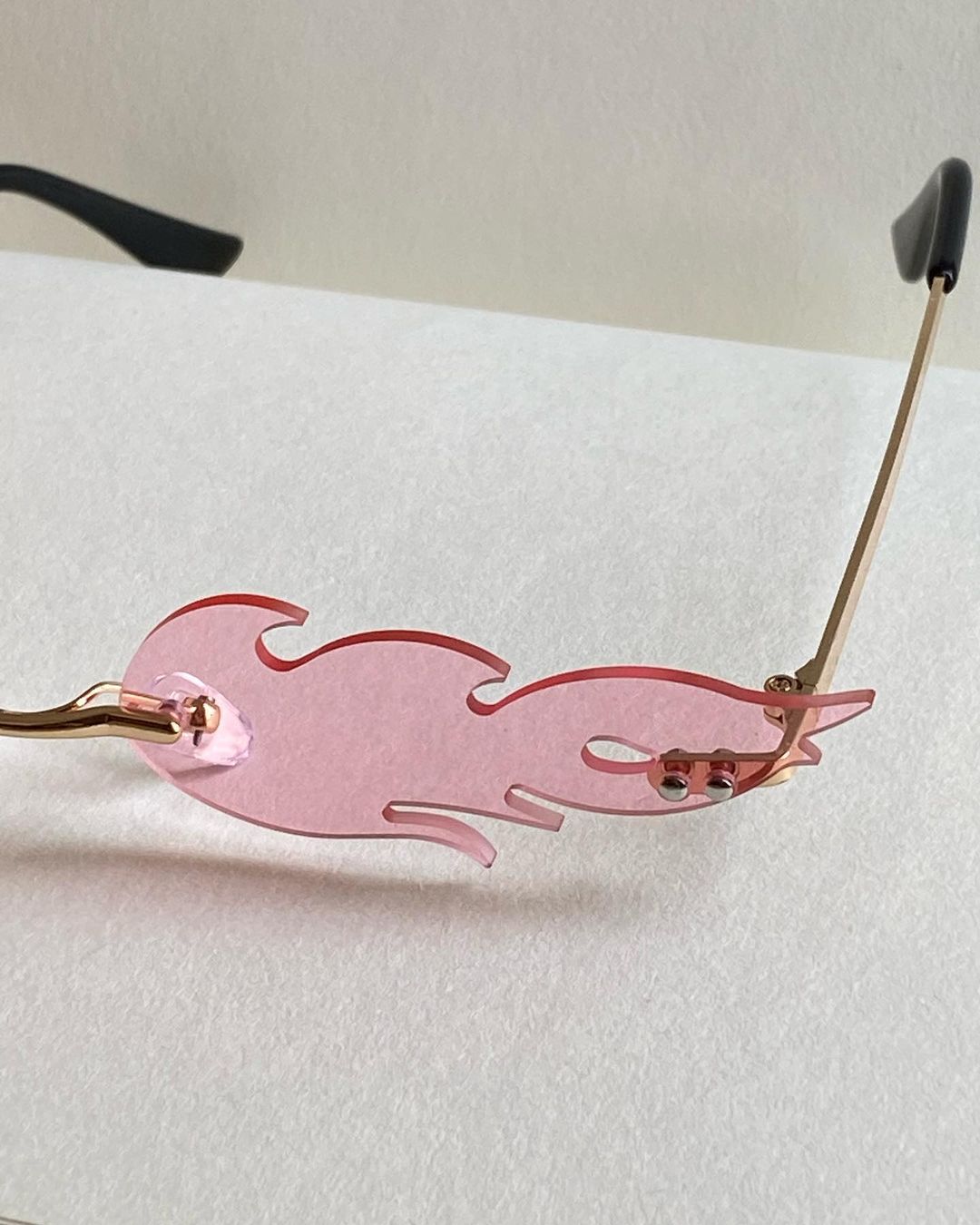 Gafas rosa pastel