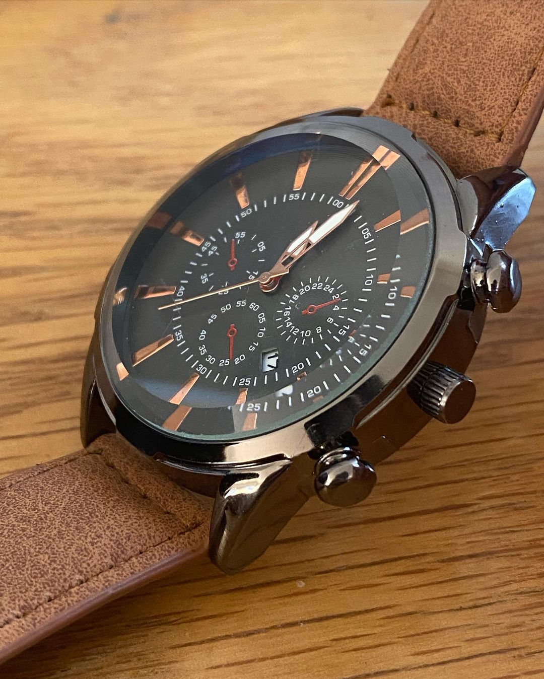 Super vintage style watch (new)